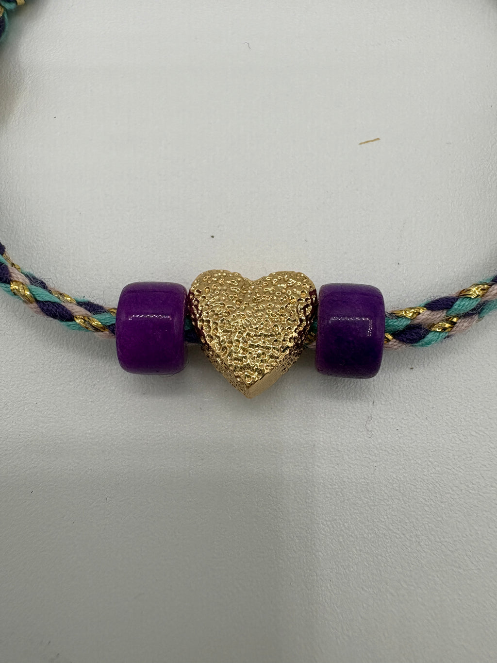 Bracciale beads con cuore dorato