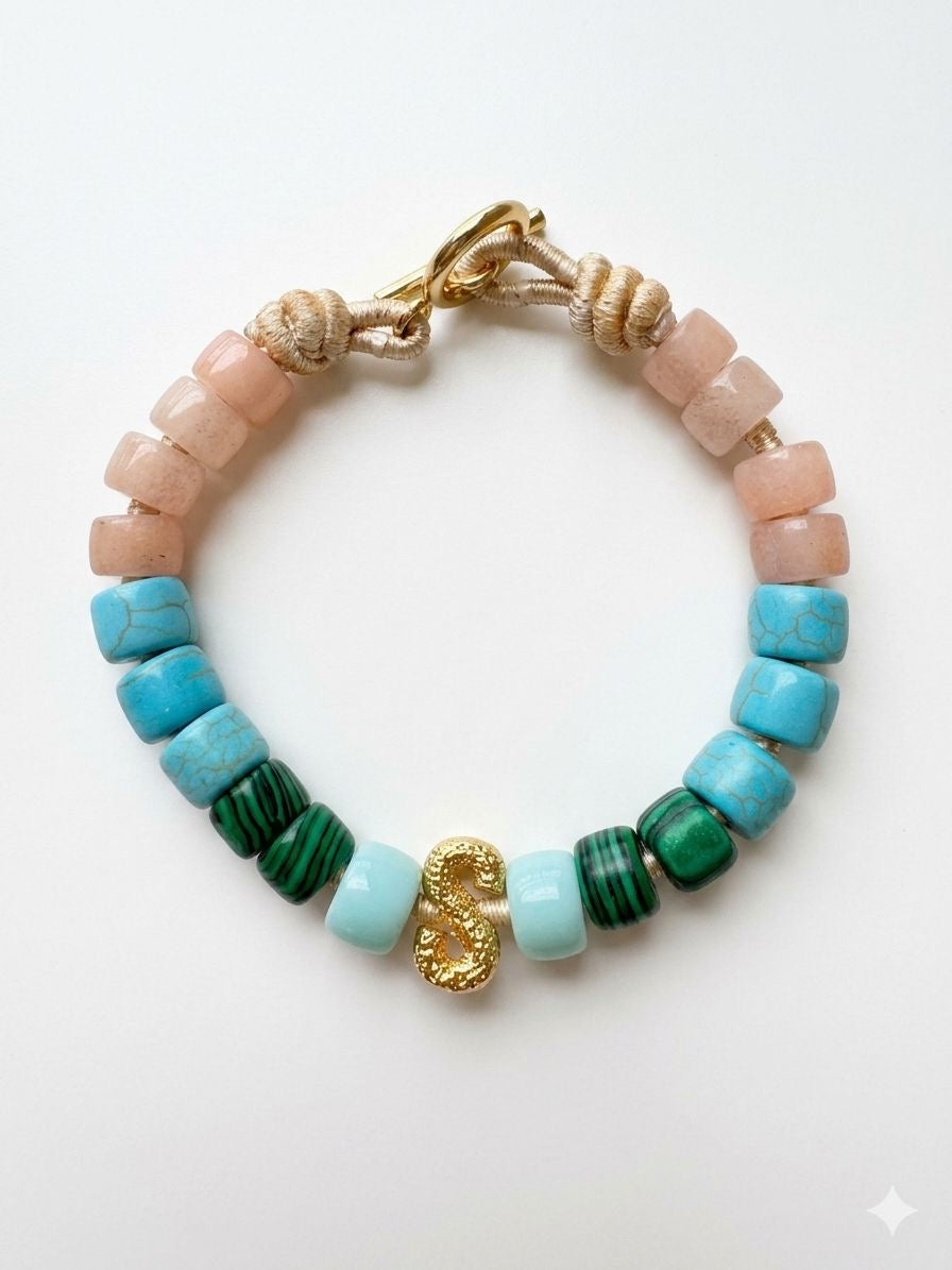 Bracciale beads  colorati con lettera