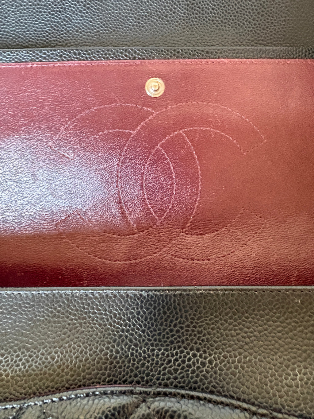 Chanel Classic flap maxi jumbo