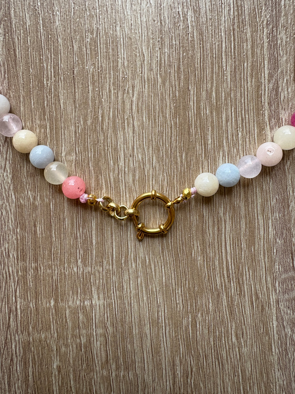 Collana sfere pastello
