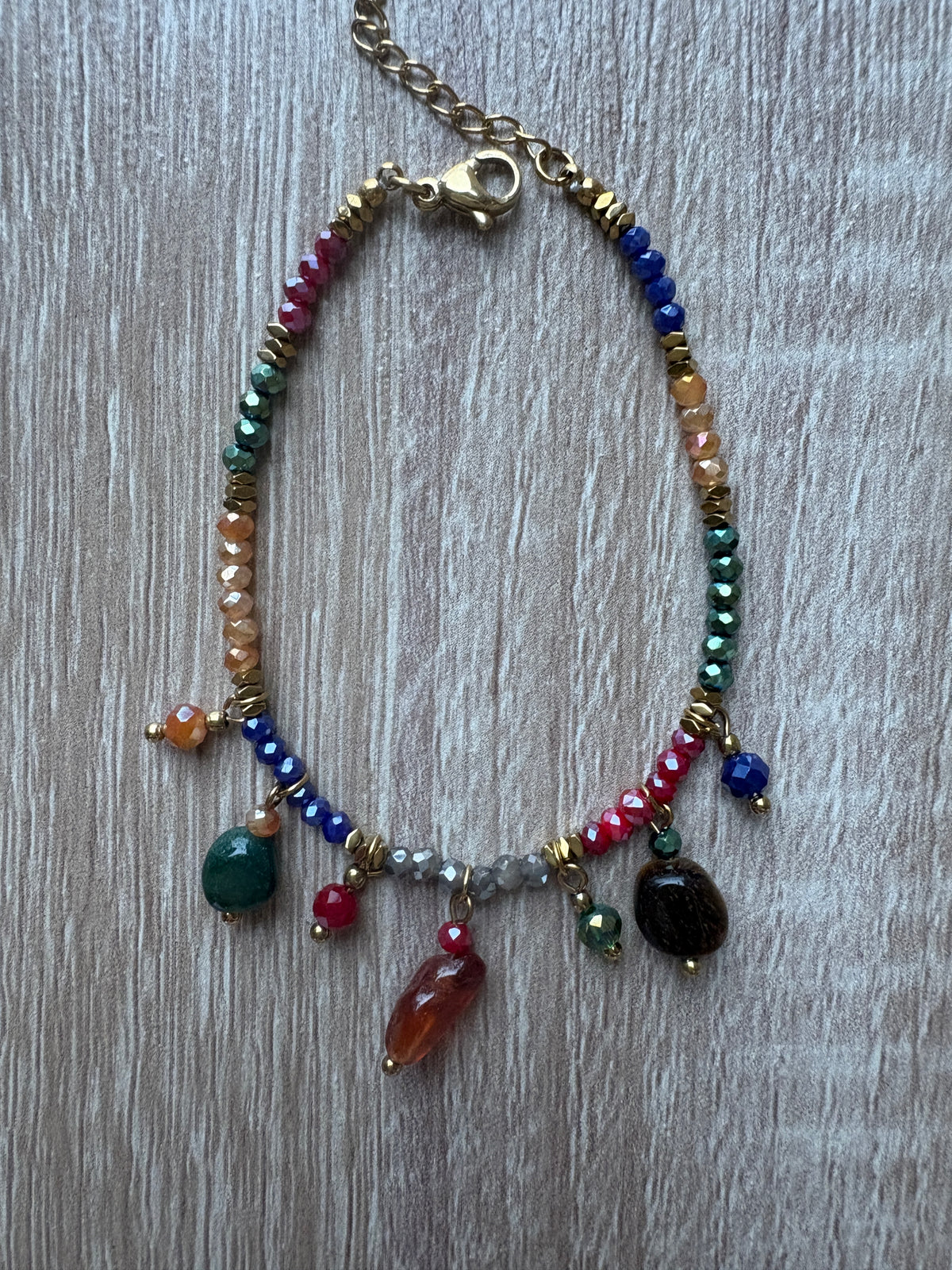 Bracciale cristalli e pietre due