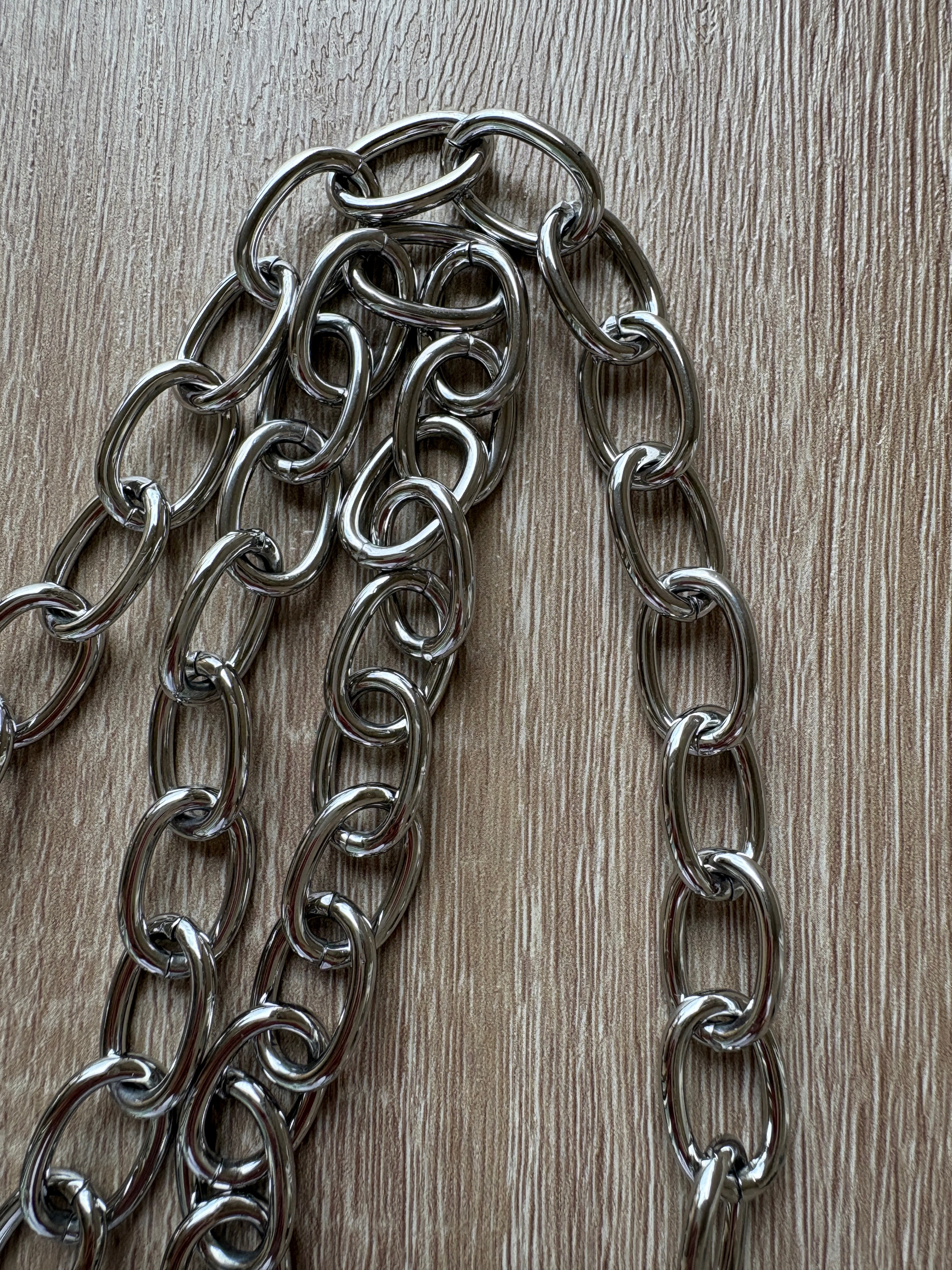 Collana corno acciaio lunga
