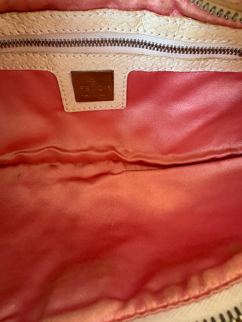 Fendi borsa a spalla in pitone sfumato