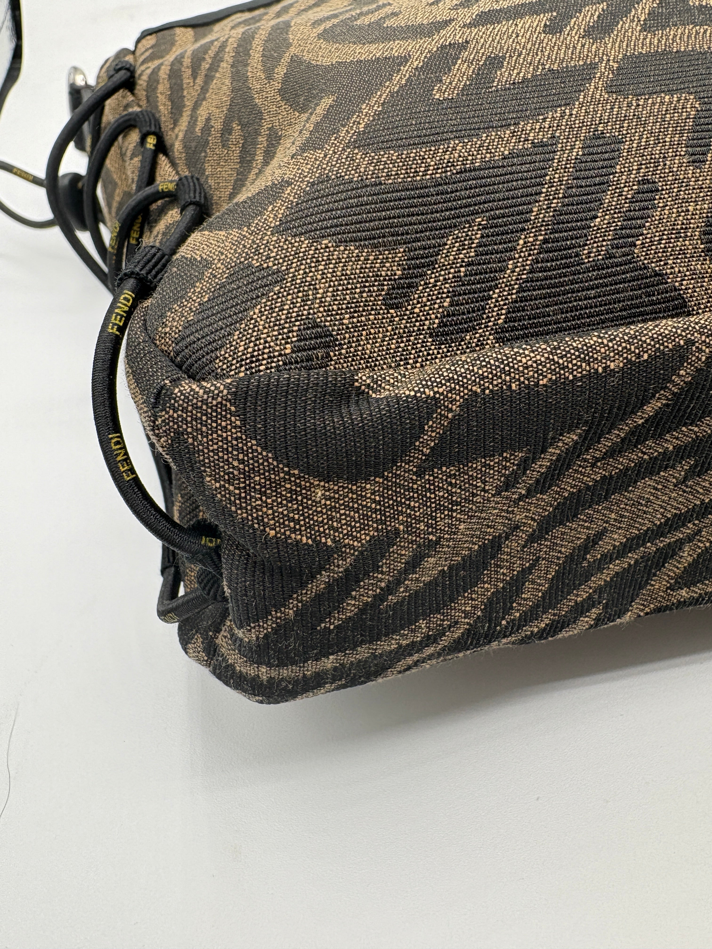 Fendi baguette jaquard vertigo
