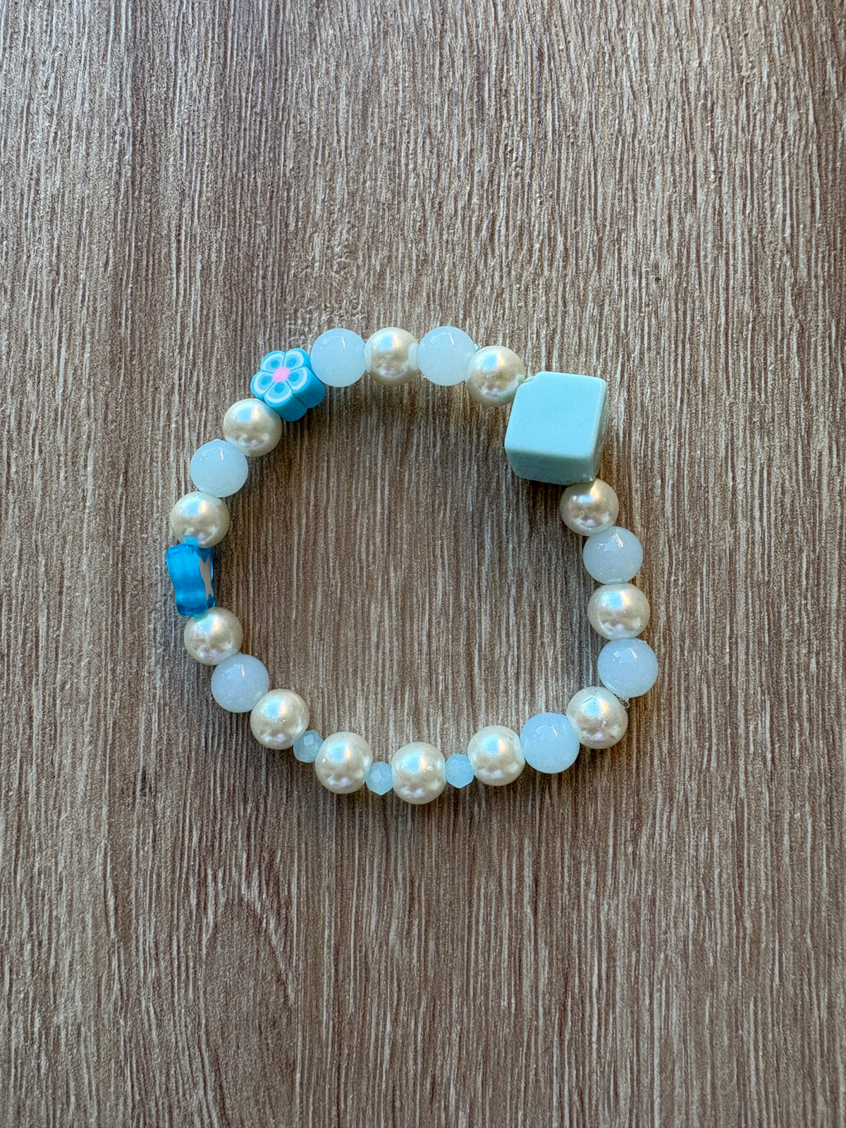 Bracciale perle e fiori