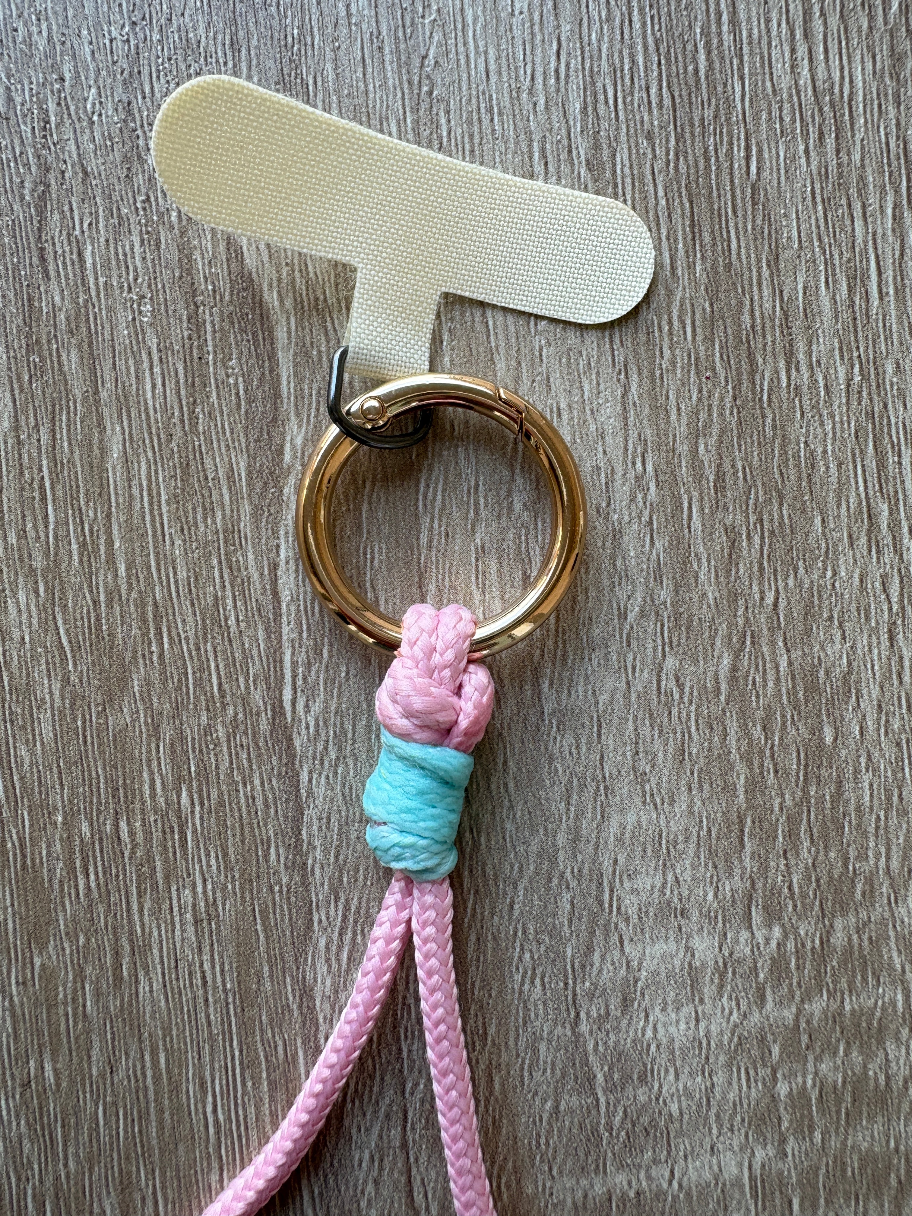 Porta cellulare da polso