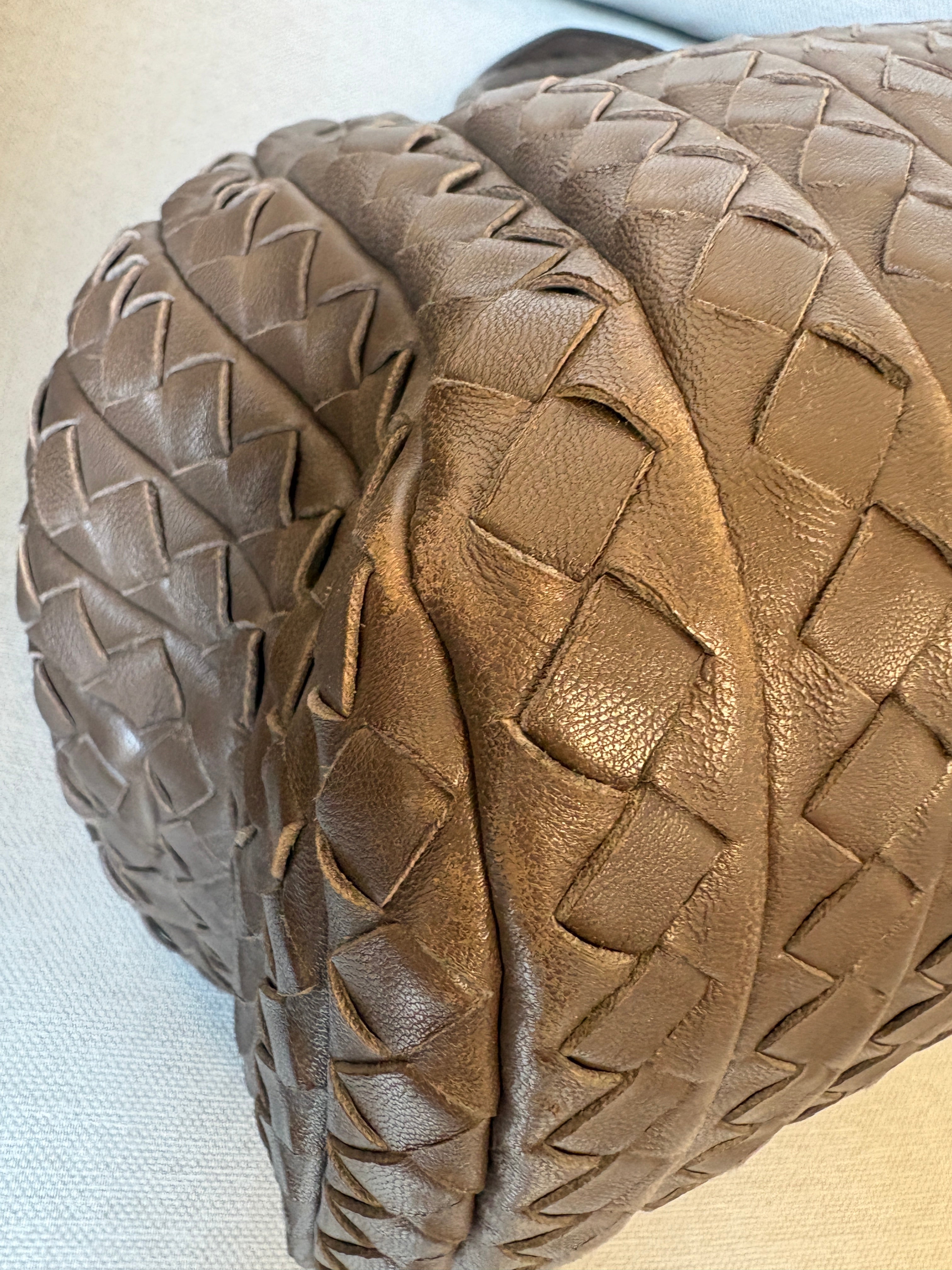Bottega veneta new bond