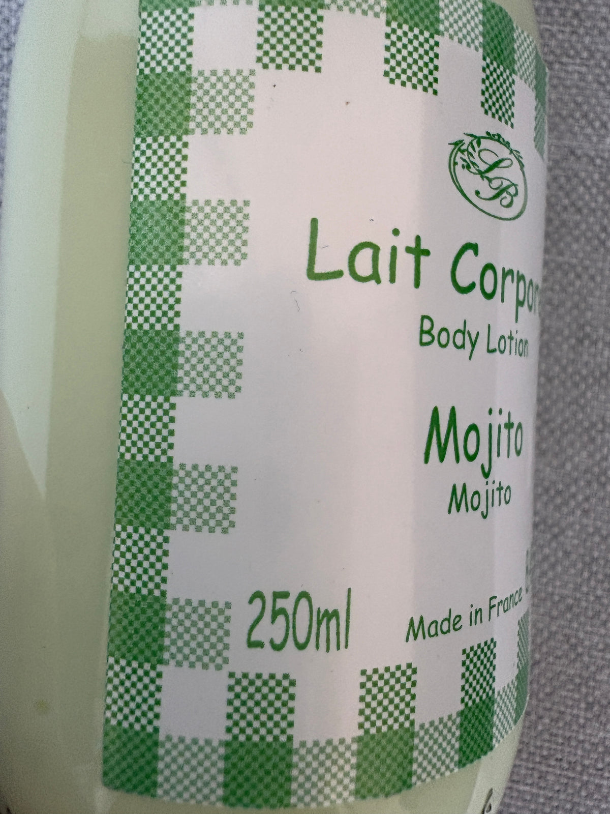 Latte corpo mojto