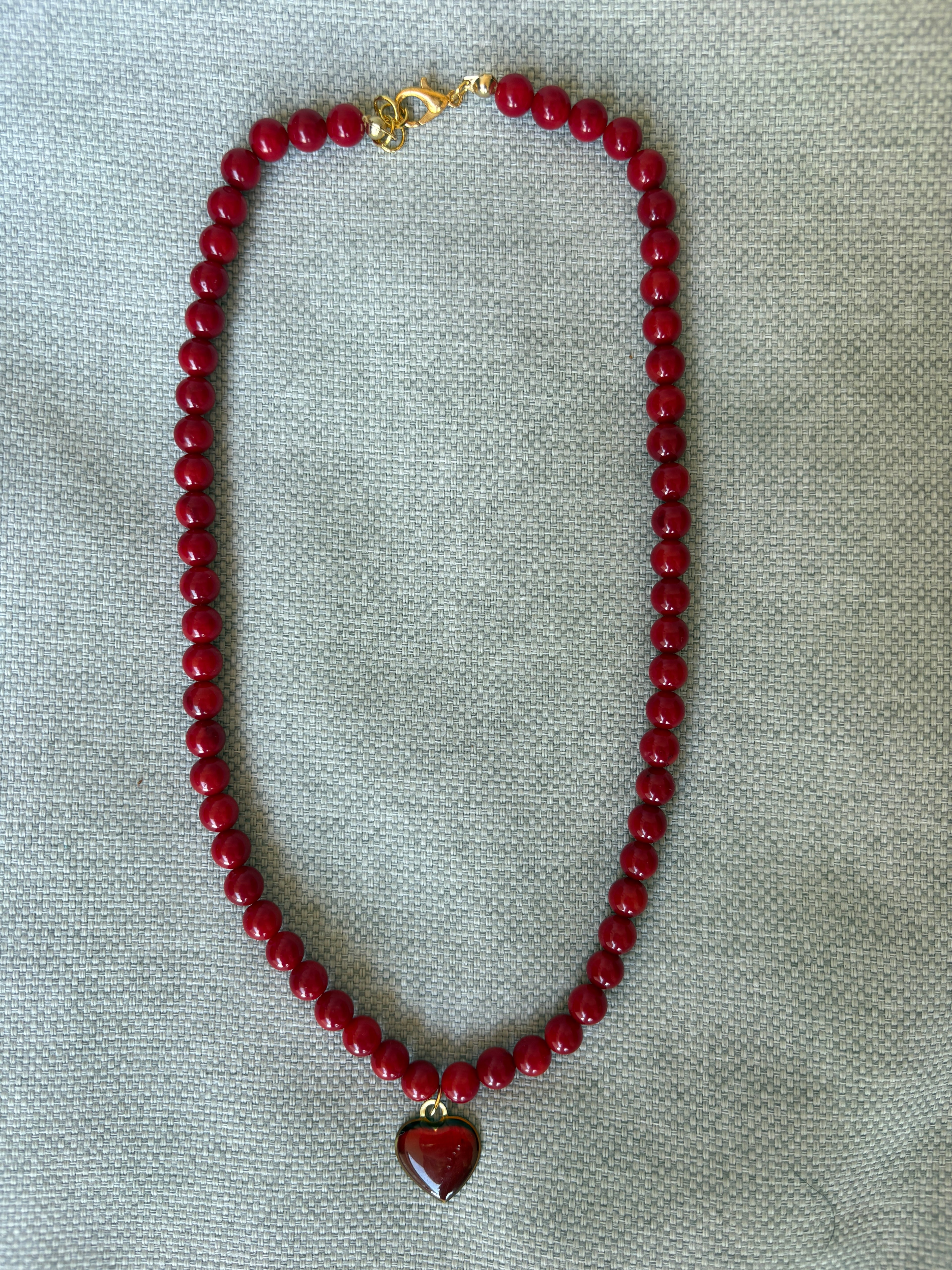 Collana in Agata rossa con ciondolo a cuore