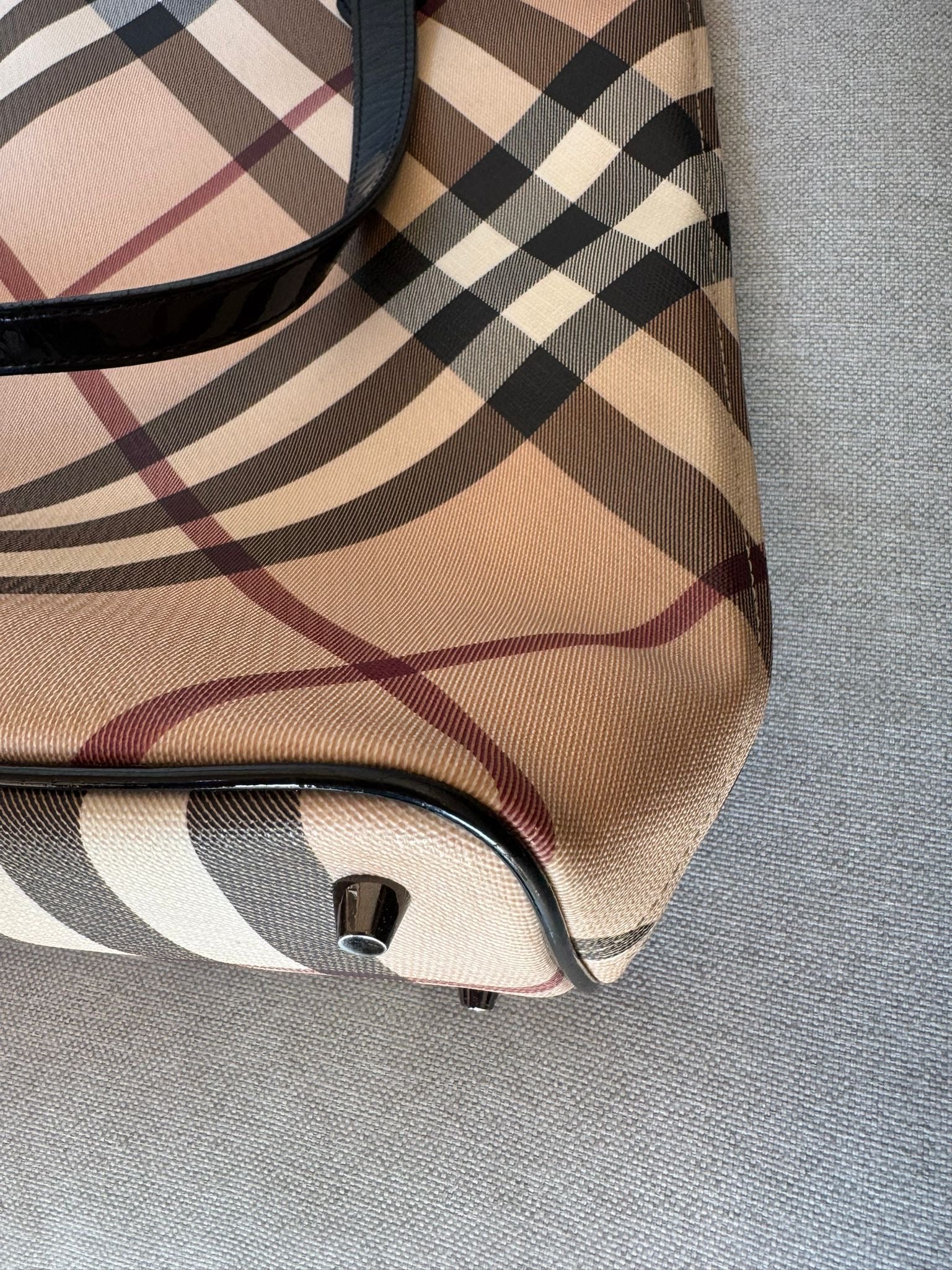 Burberry Shopping