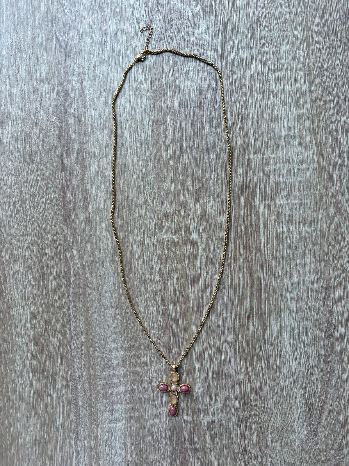 Collana croce e pietre