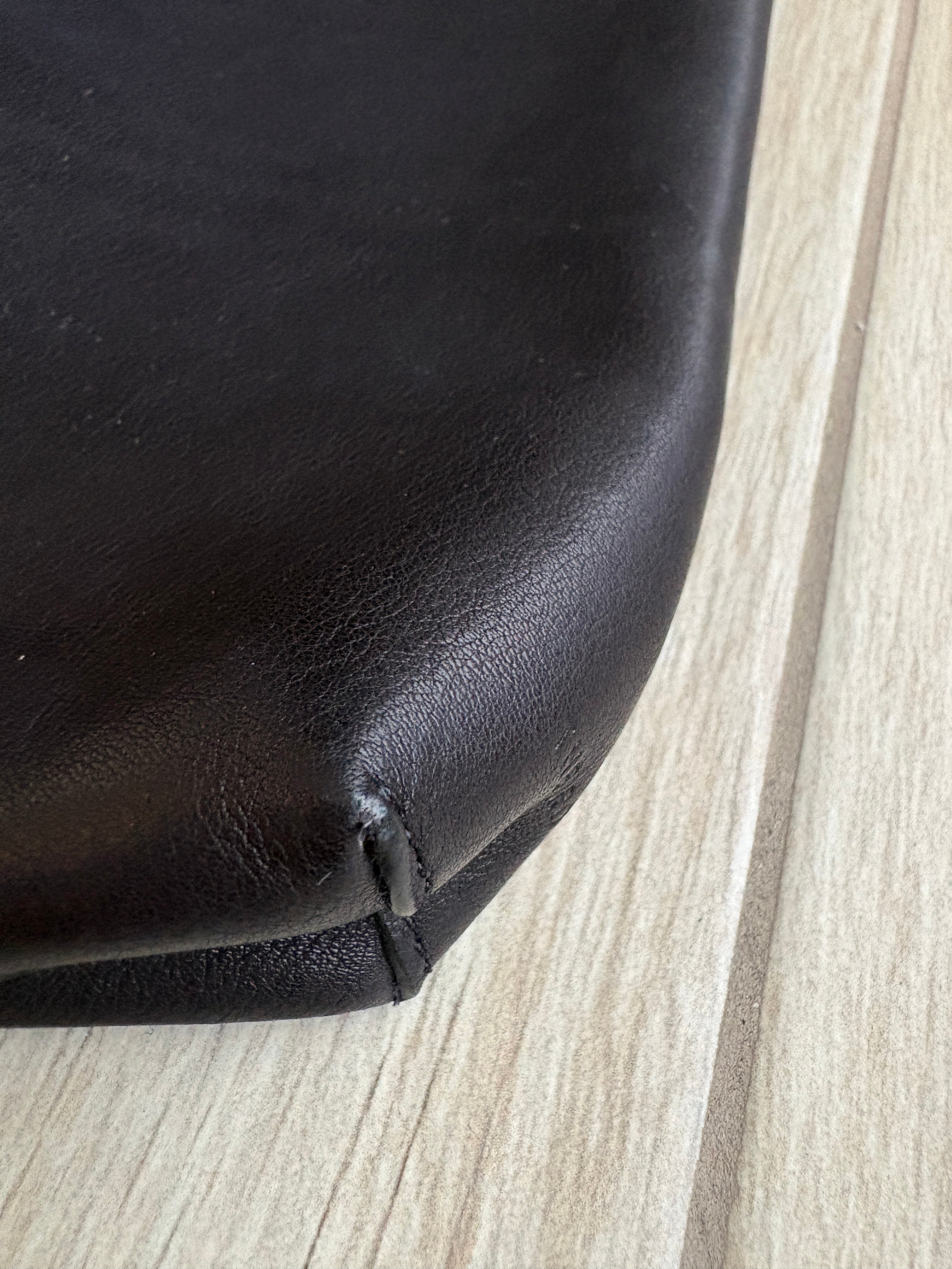 The row bindle stitch small