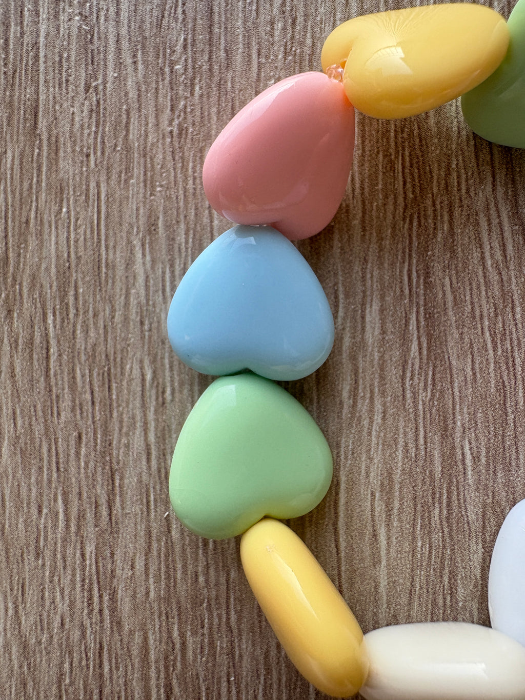 Bracciale maxicuori arcobaleno