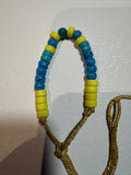 Bracciale con beads colorati