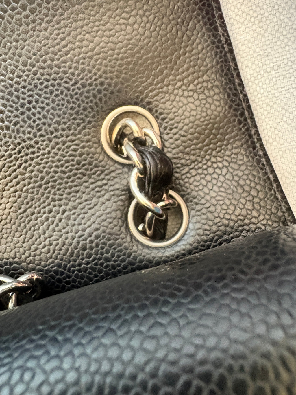 Chanel Classic flap maxi jumbo