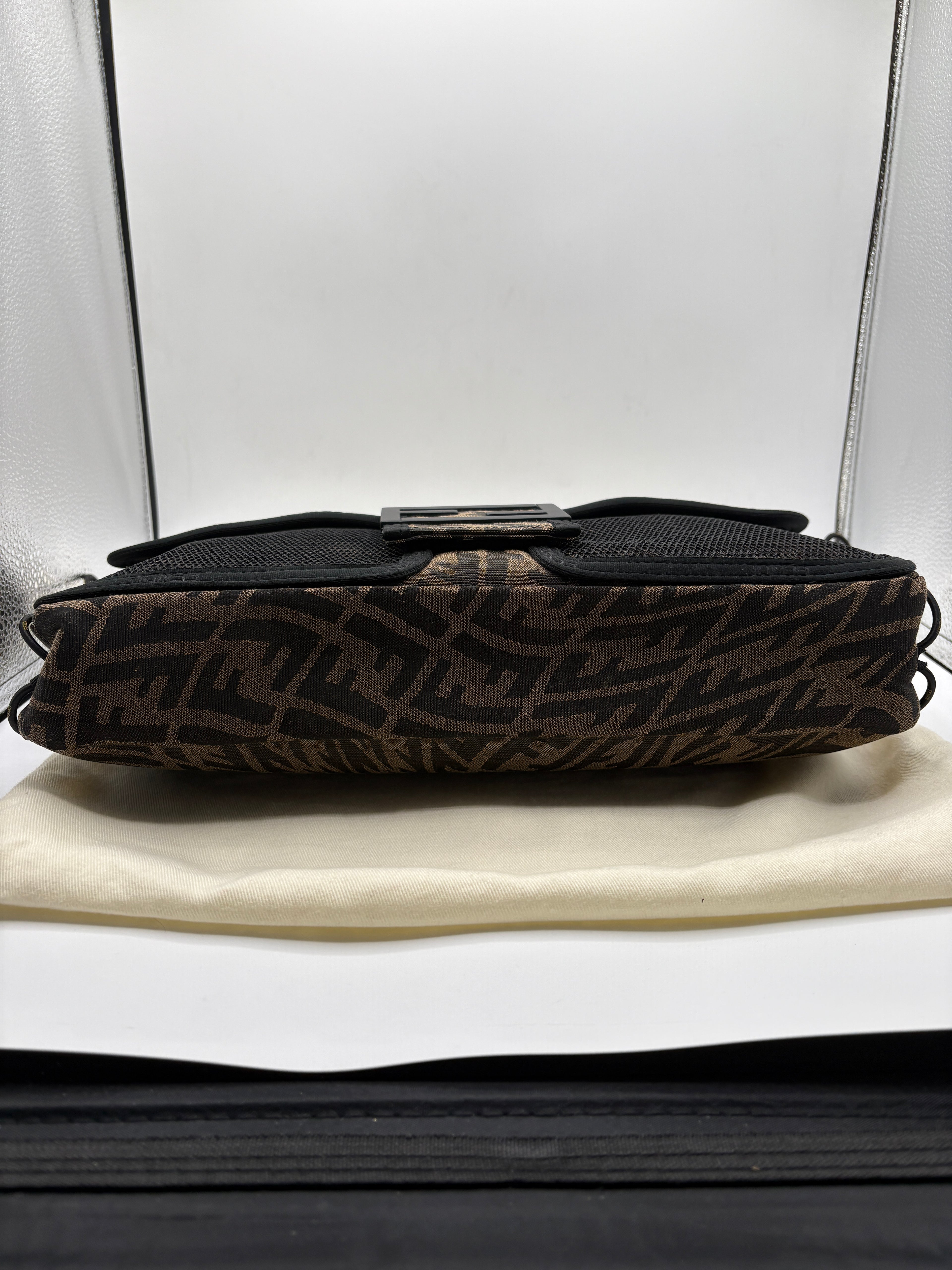 Fendi baguette jaquard vertigo