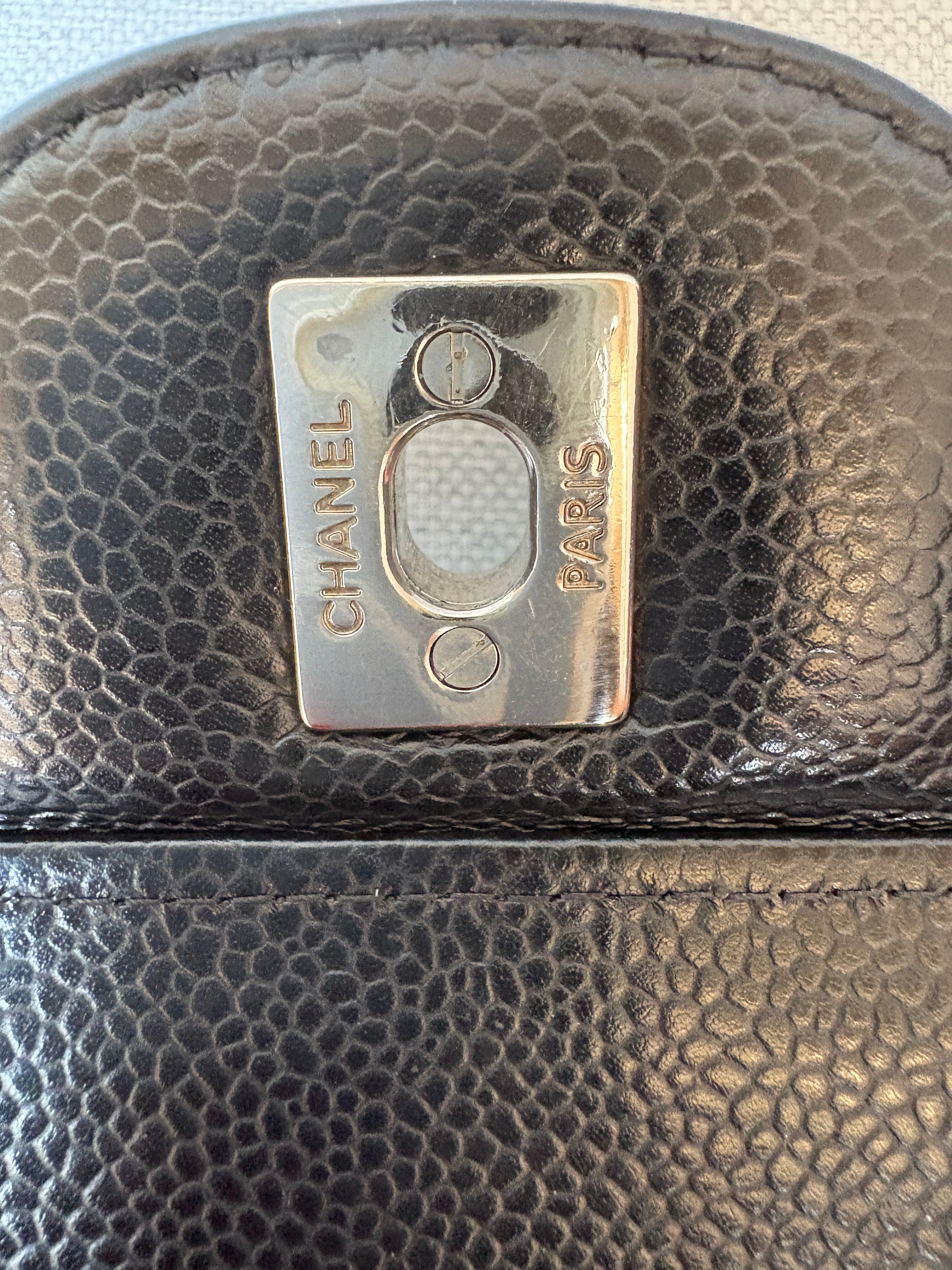 Chanel Classic flap maxi jumbo
