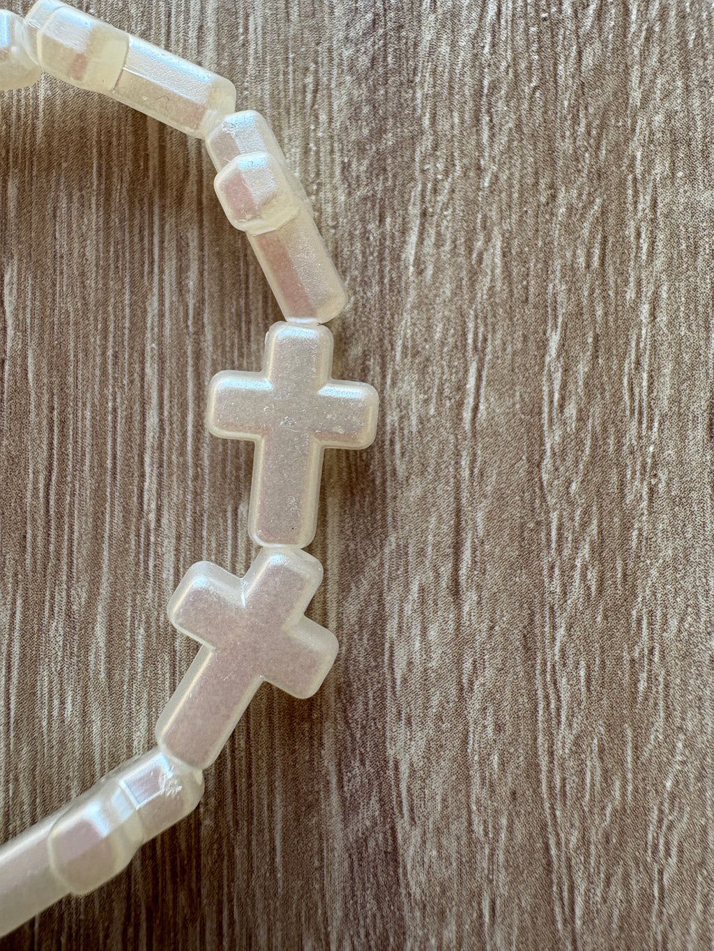 Bracciale croci perlato