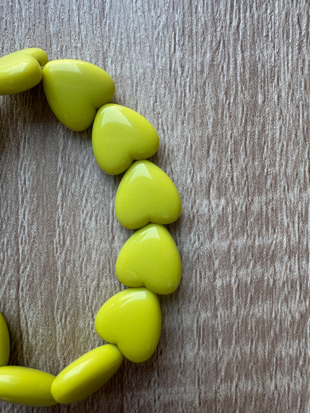 Bracciale cuori resina