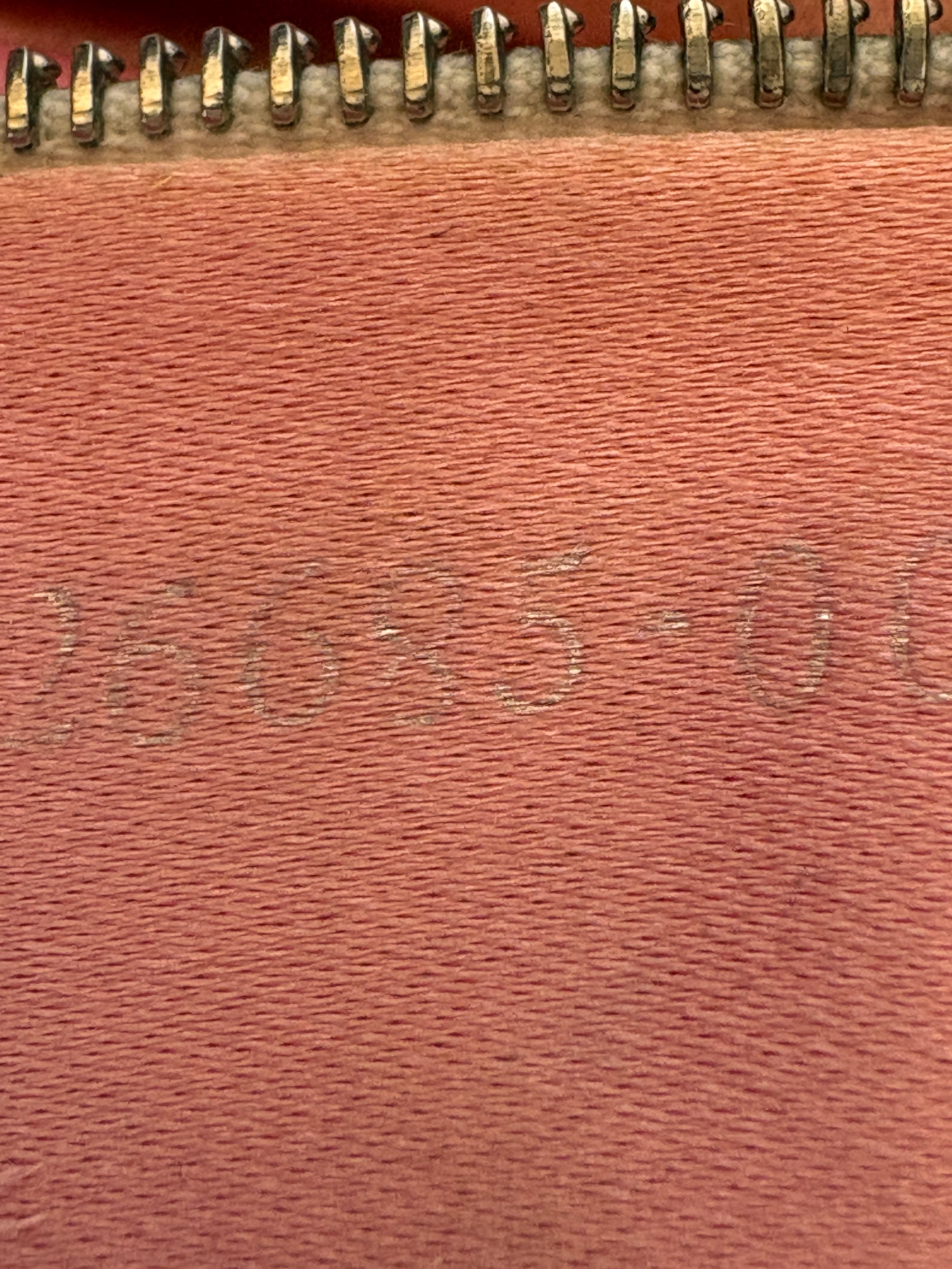 Fendi borsa a spalla in pitone sfumato