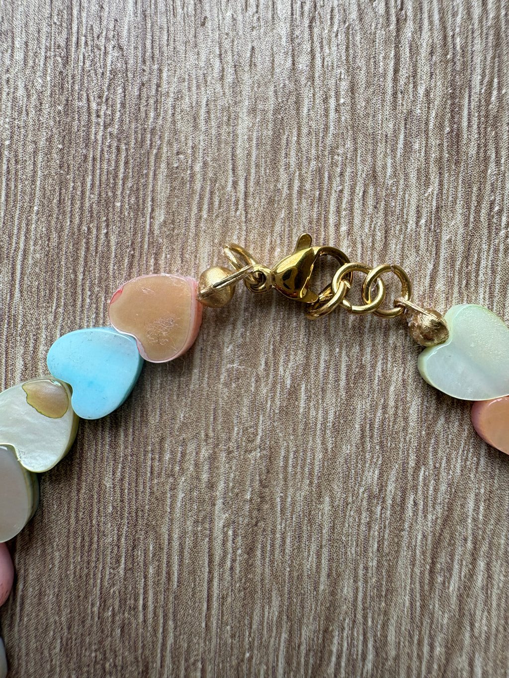 Bracciale cuori madreperla