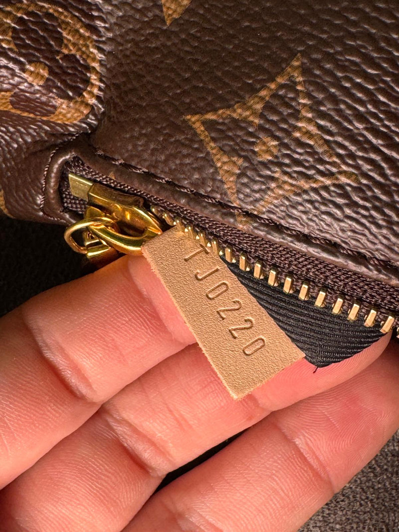 Louis Vuitton Bumbag