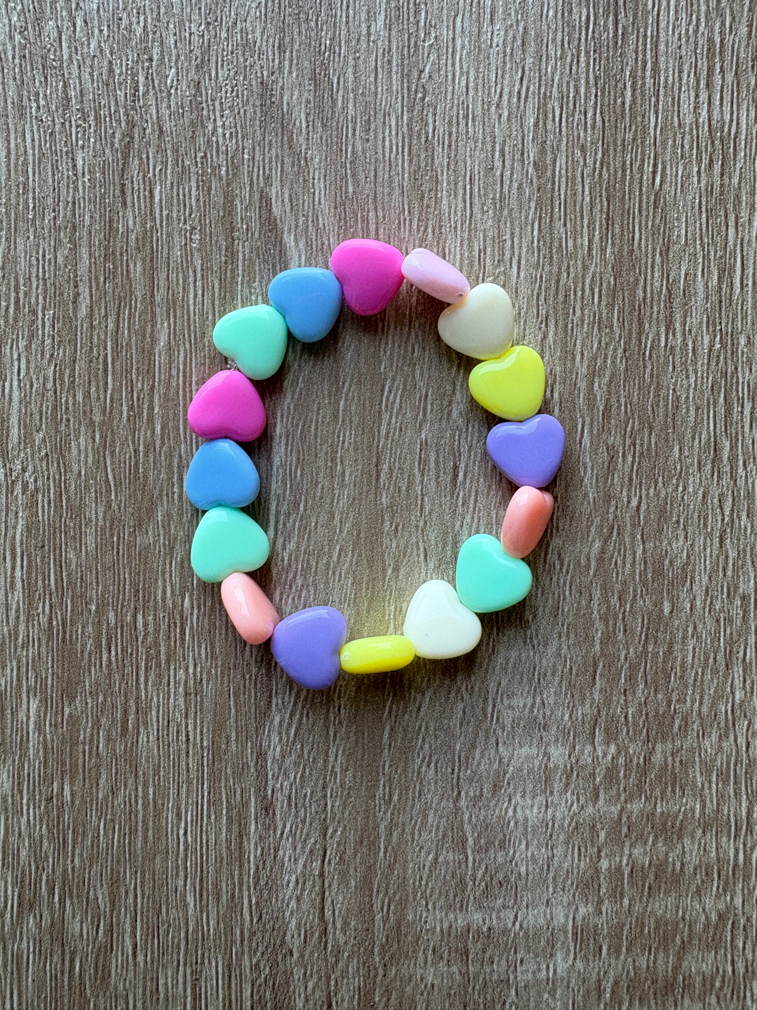 Bracciale cuori resina medio