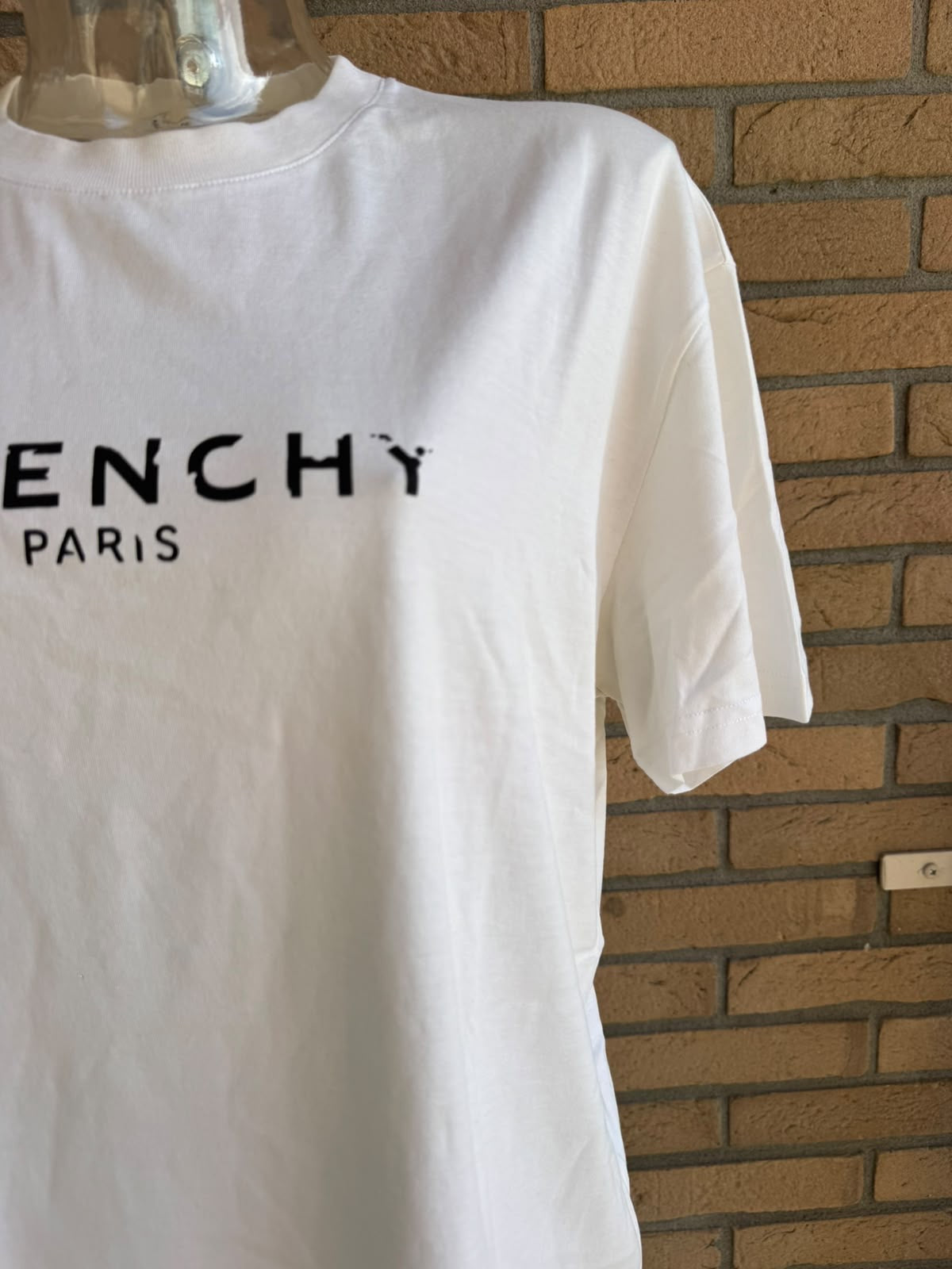 Givenchy t shirt