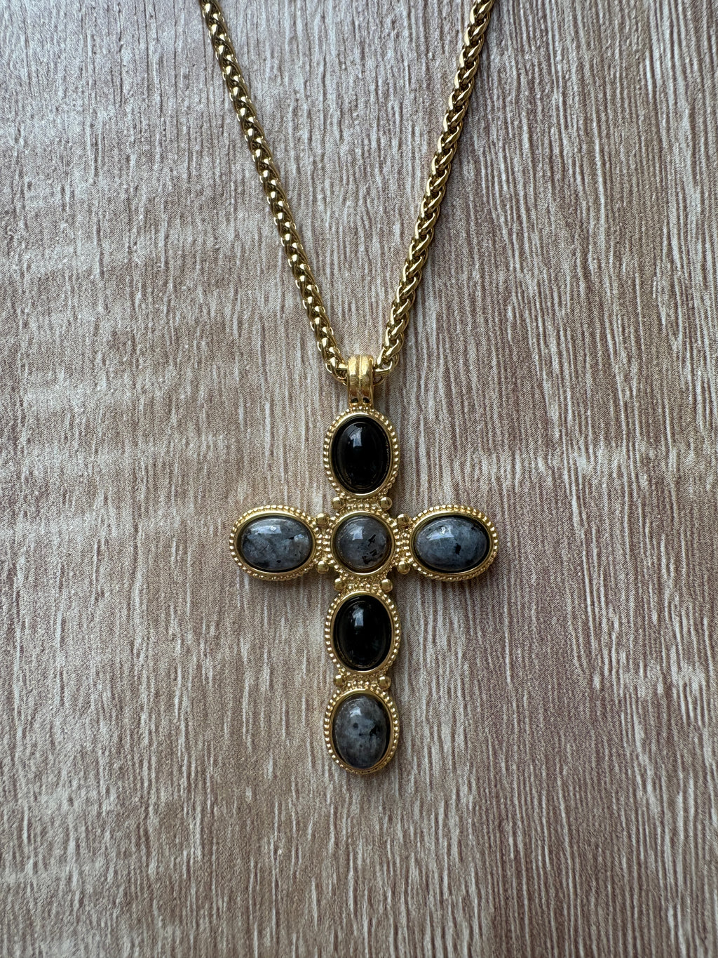 Collana Golden cross