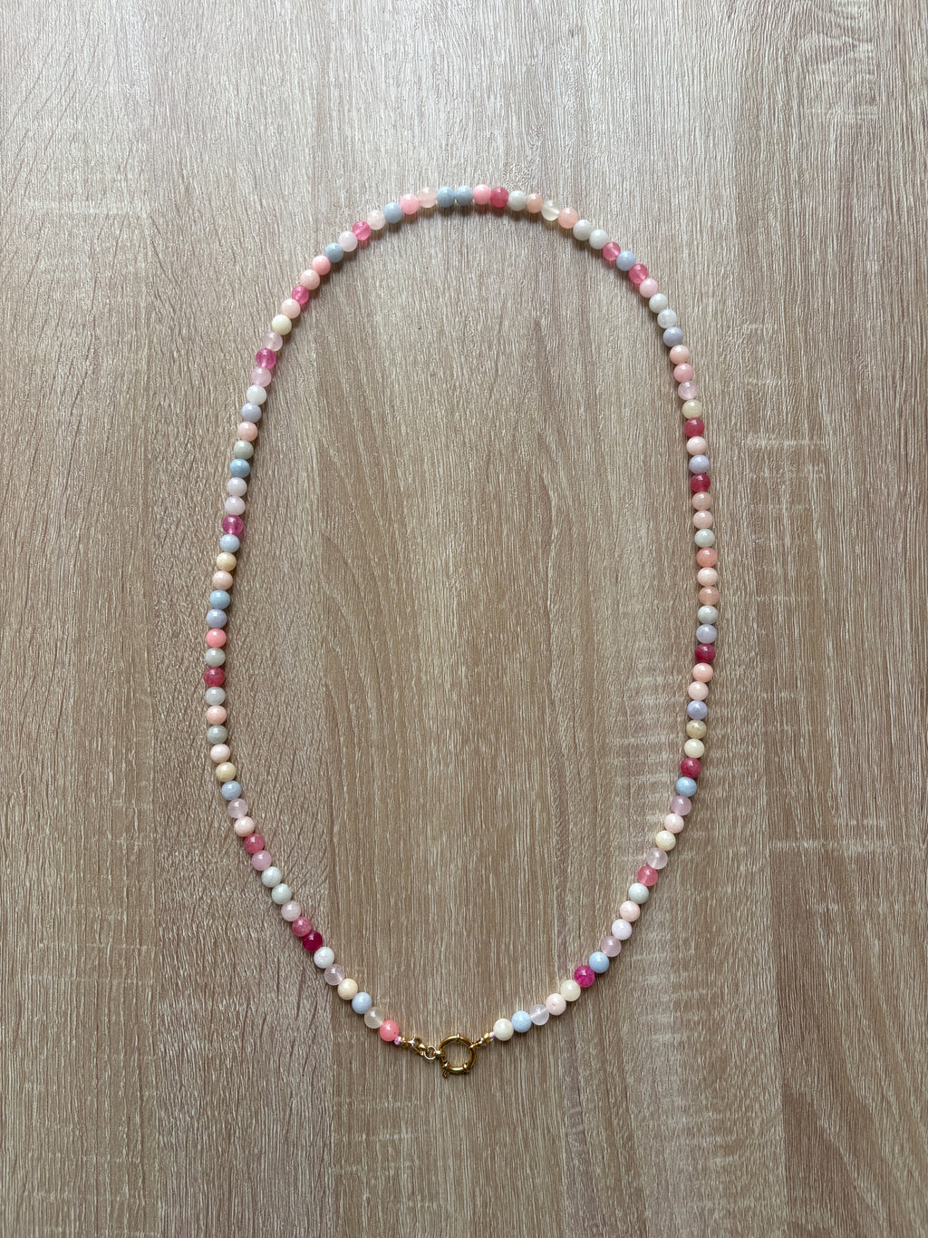 Collana sfere pastello