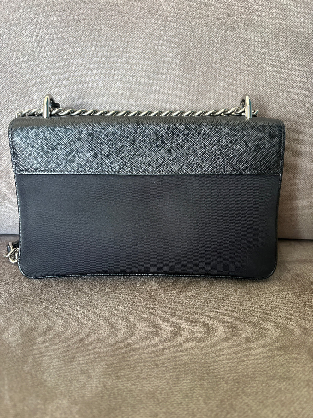 Prada tracolla