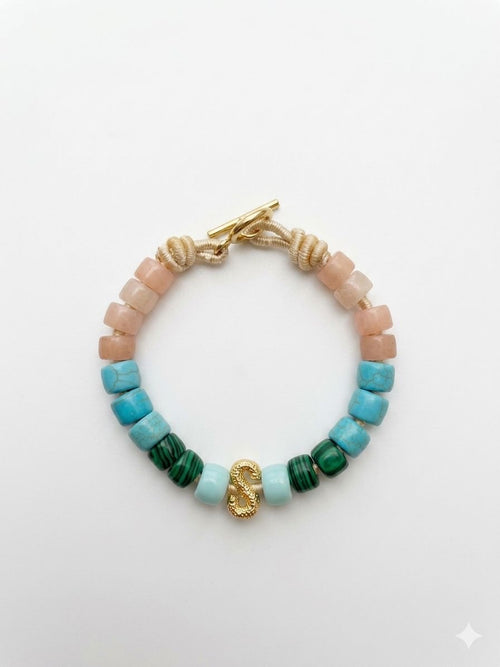 Bracciale beads  colorati con lettera