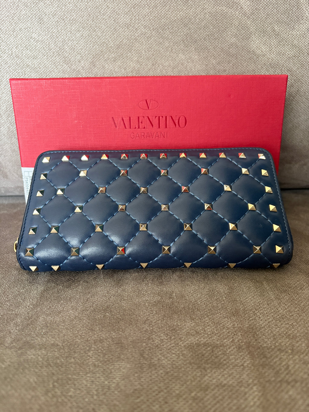 Valentino portafoglio spike