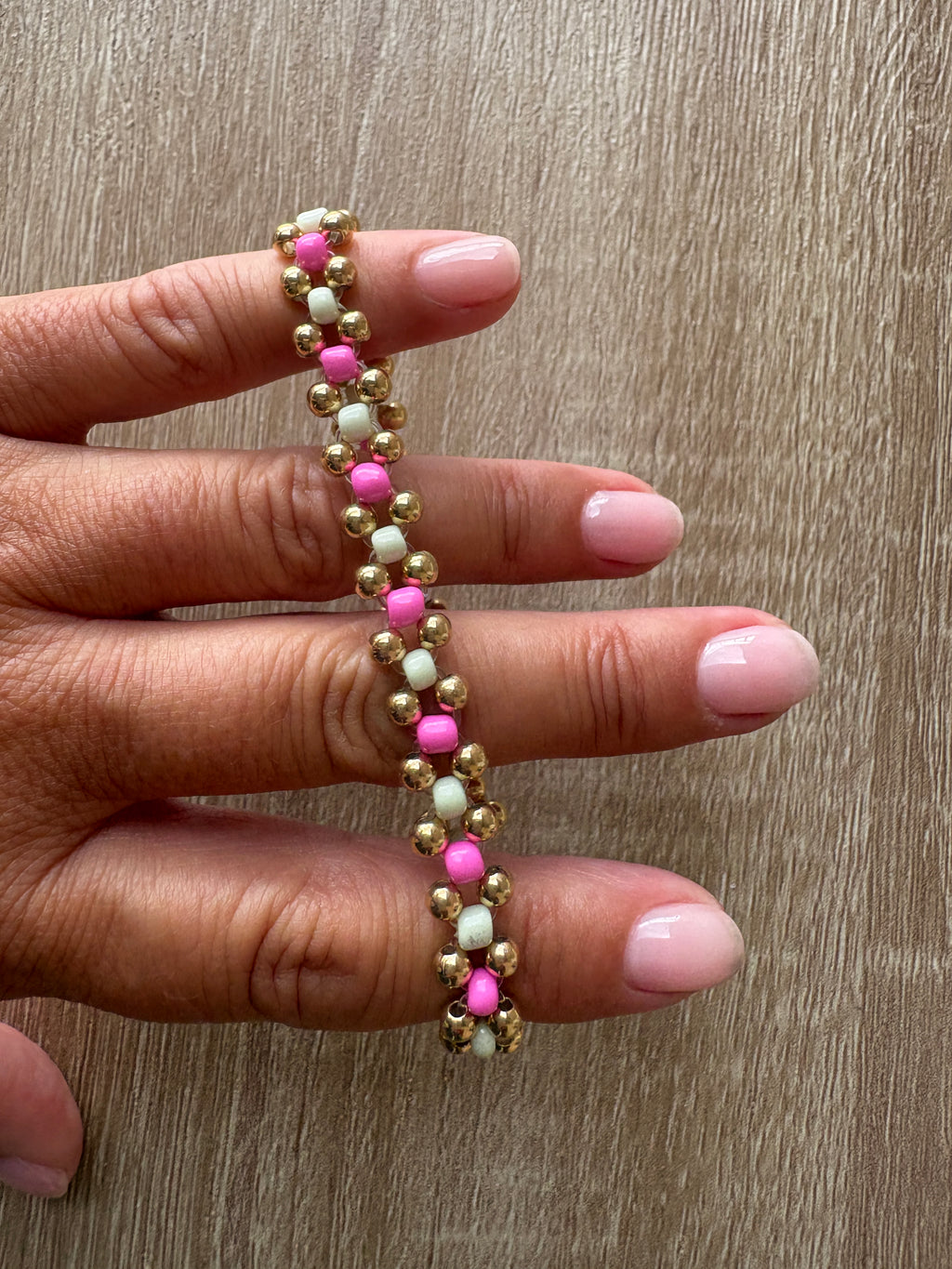Bracciale intrecciato a mano