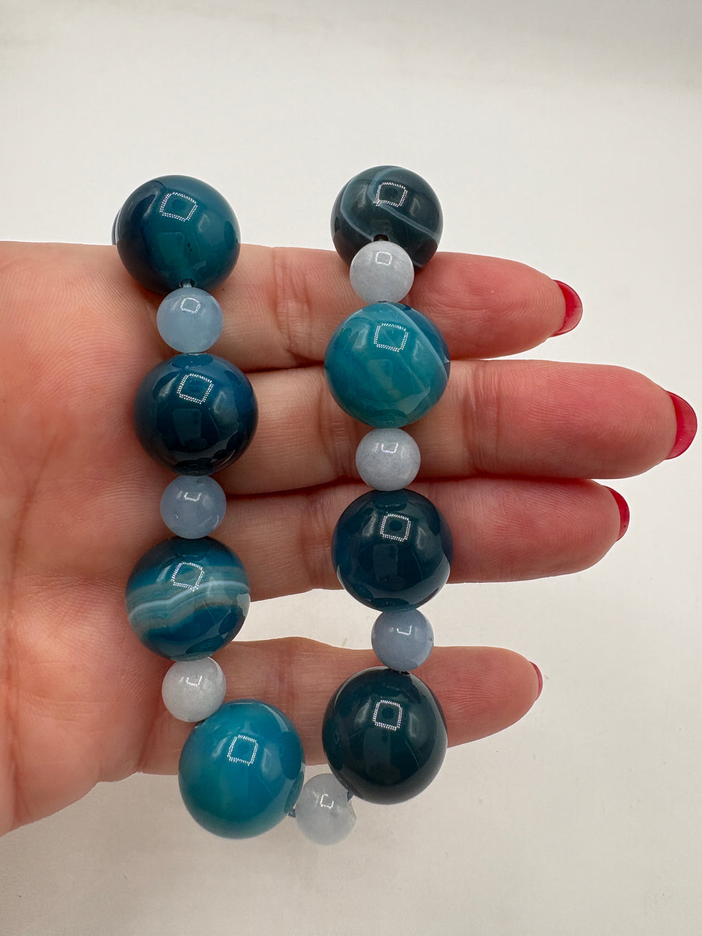 Collana maxi bowls Agata azzurra e sfere in calcedonio