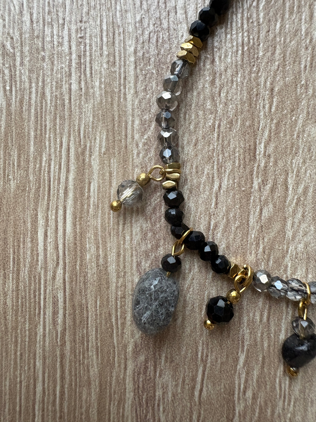 Bracciale cristalli e pietre dure