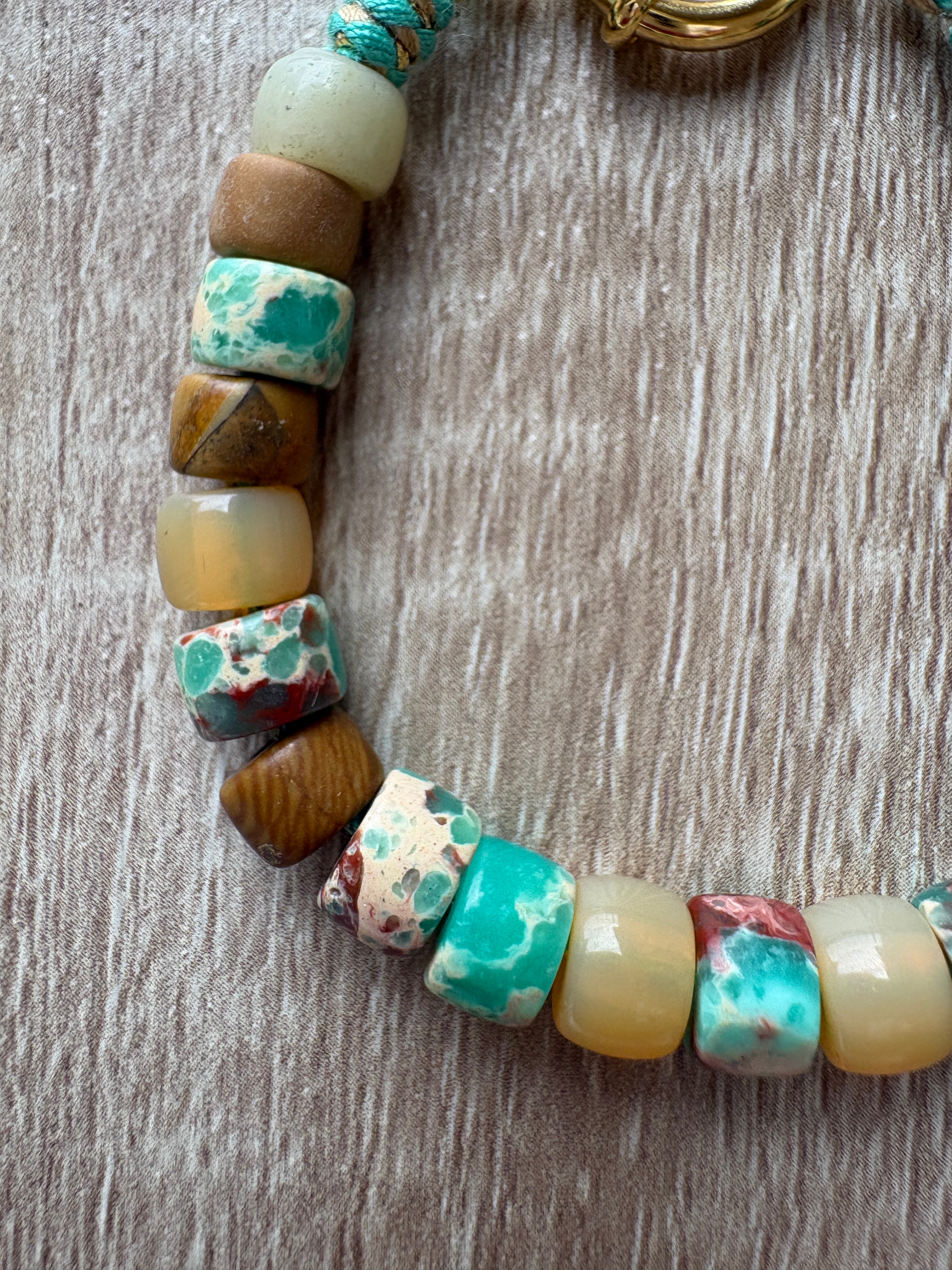 Bracciale beads colorati