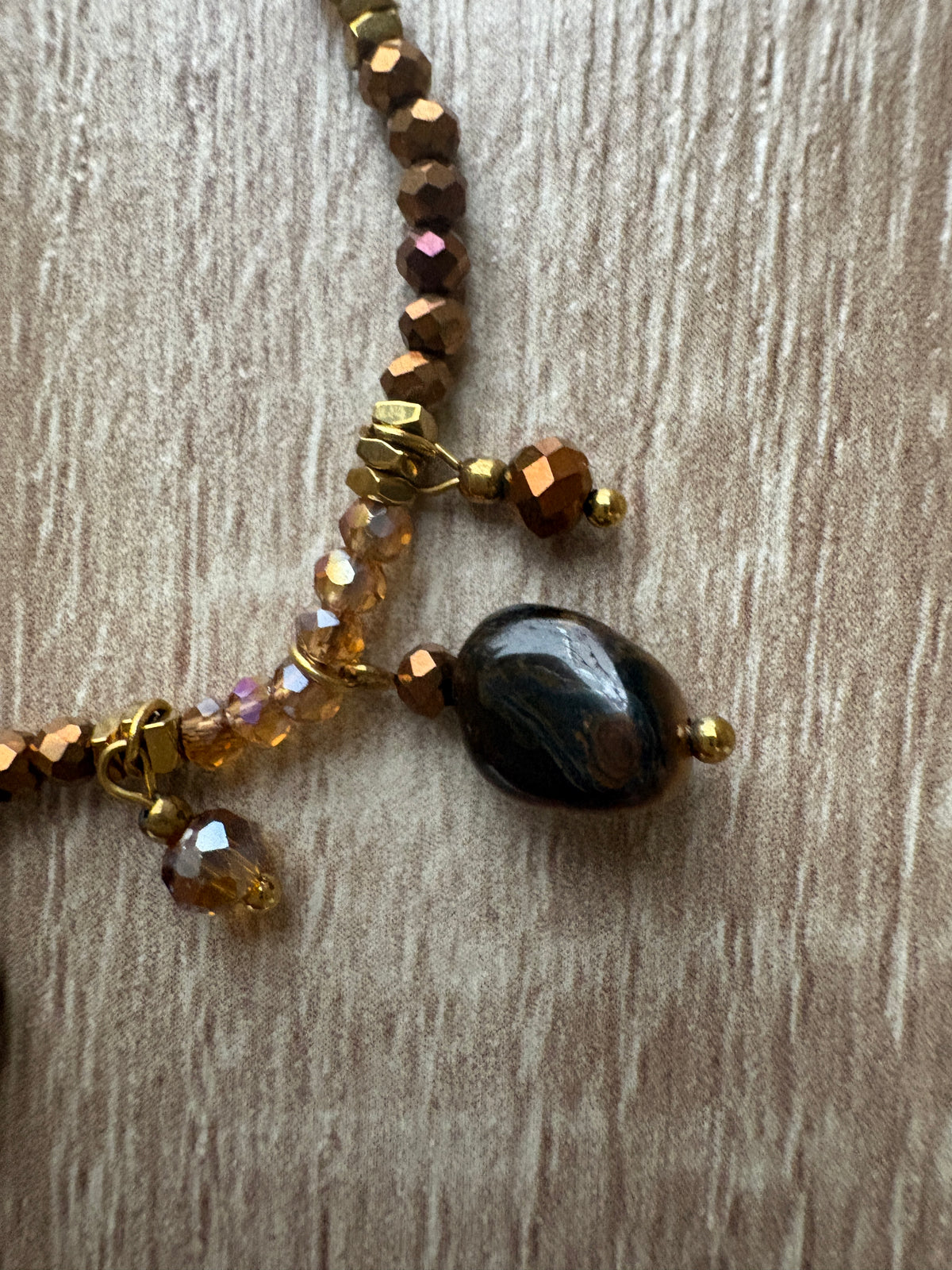 Bracciale cristalli e pietre dure