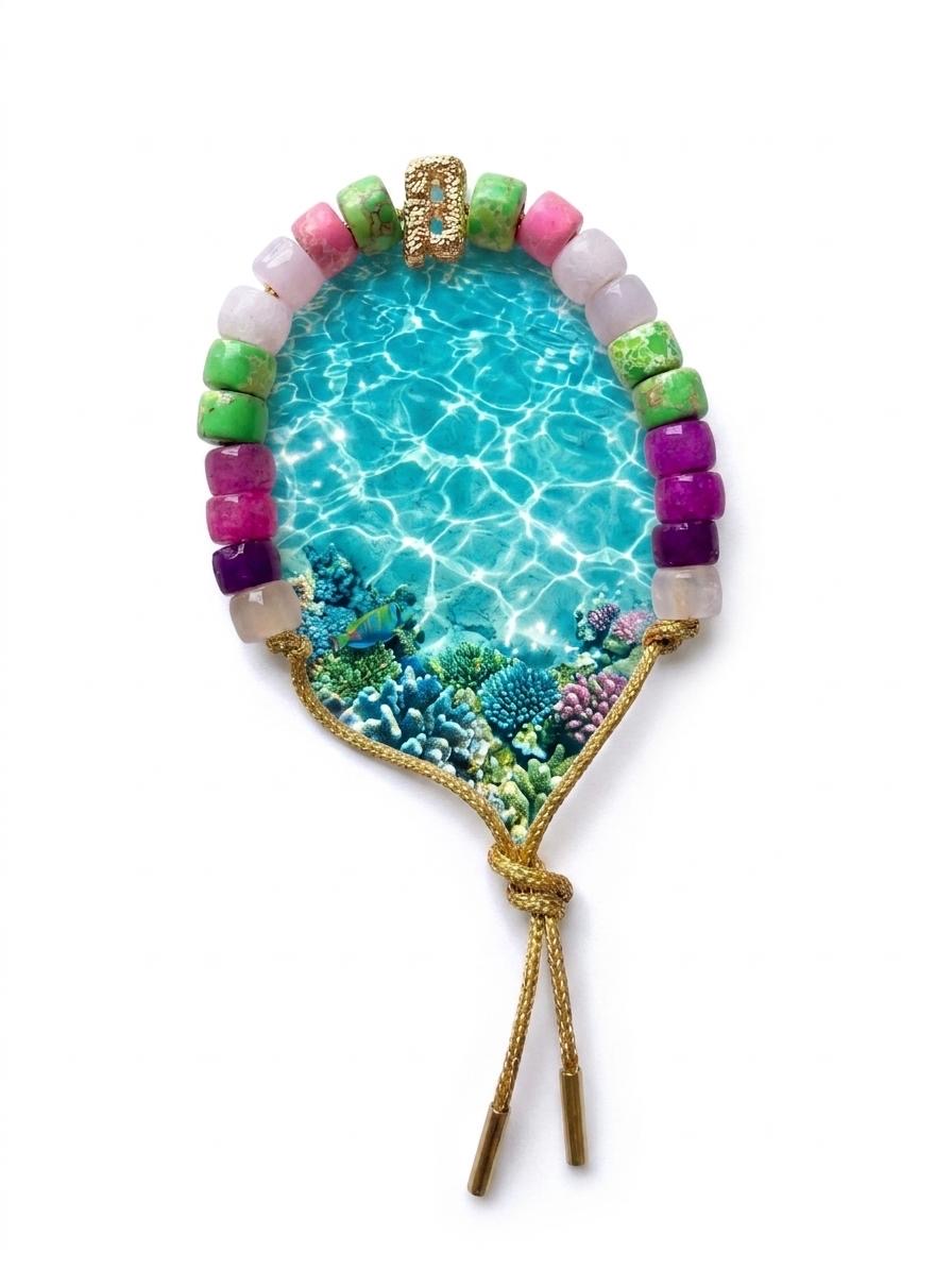 Bracciale beads colorati con iniziale