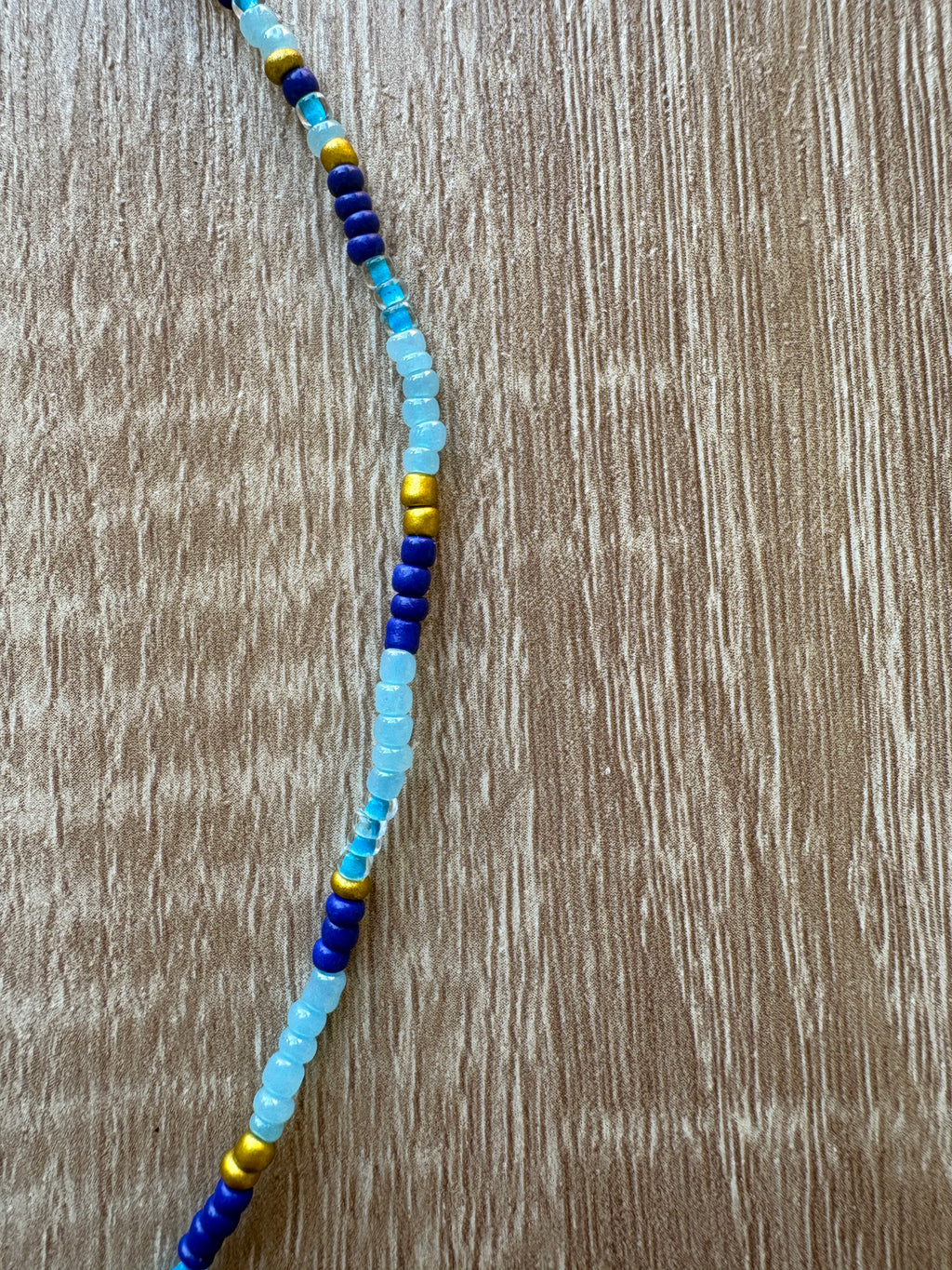 Collana di perline fatta a mano