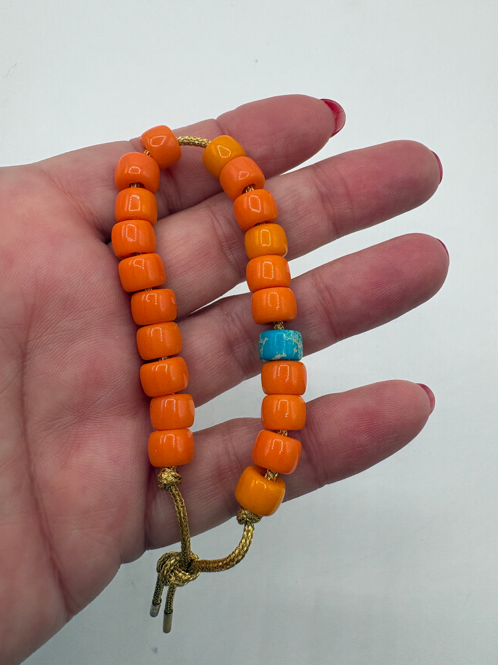 Bracciale beads colorati la pietra smarrita