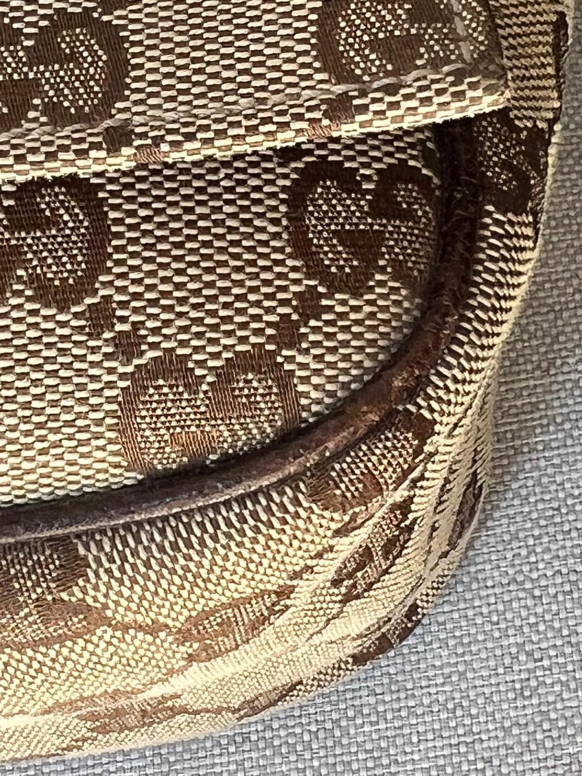 Gucci Messenger