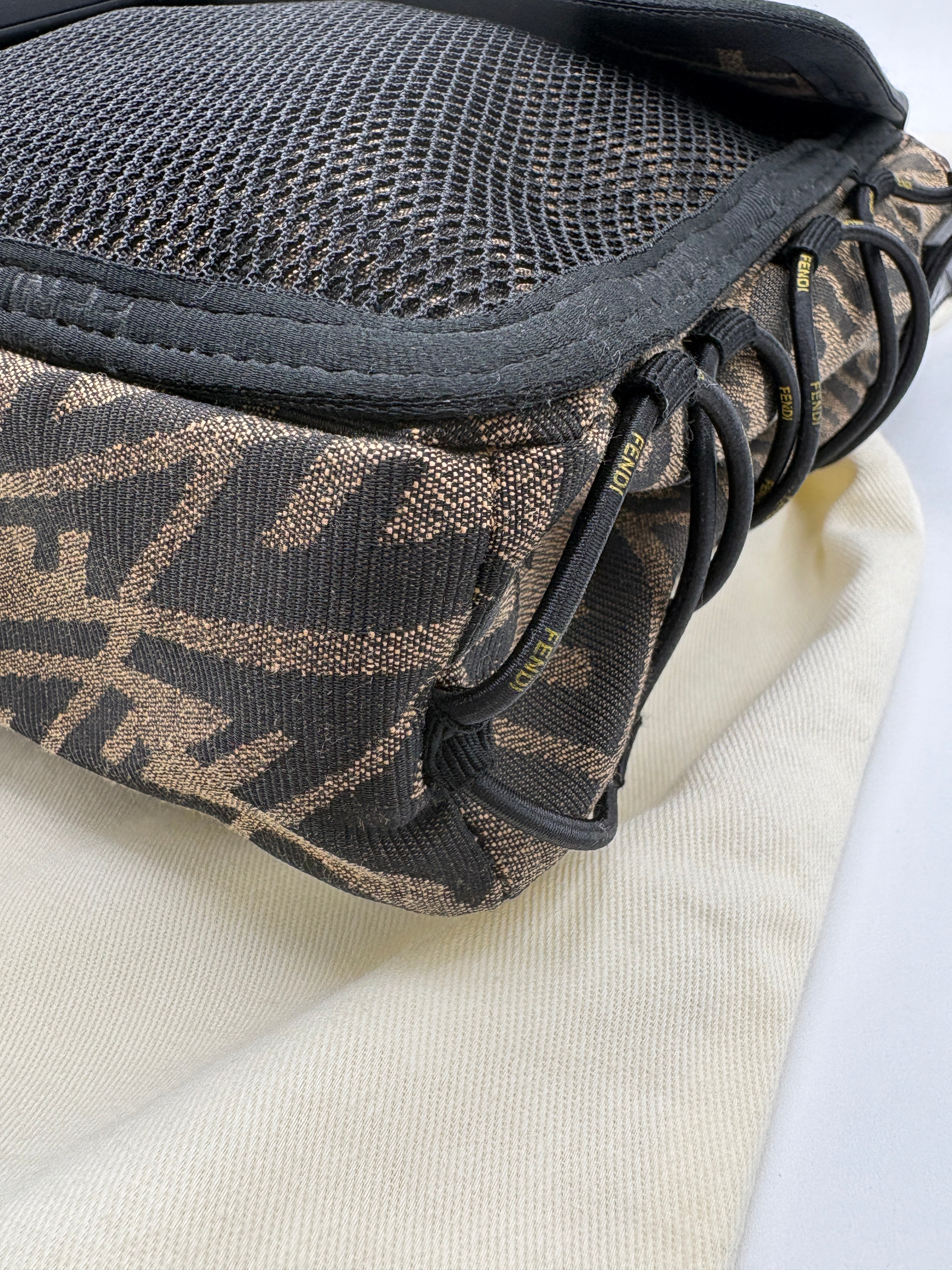 Fendi baguette jaquard vertigo