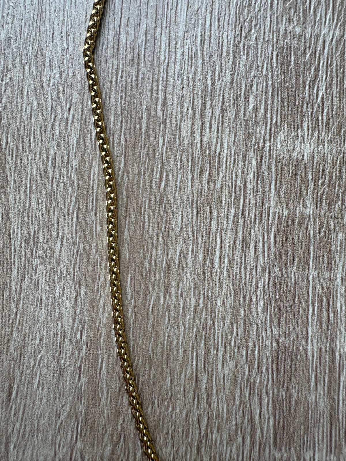 Collana croce e pietre