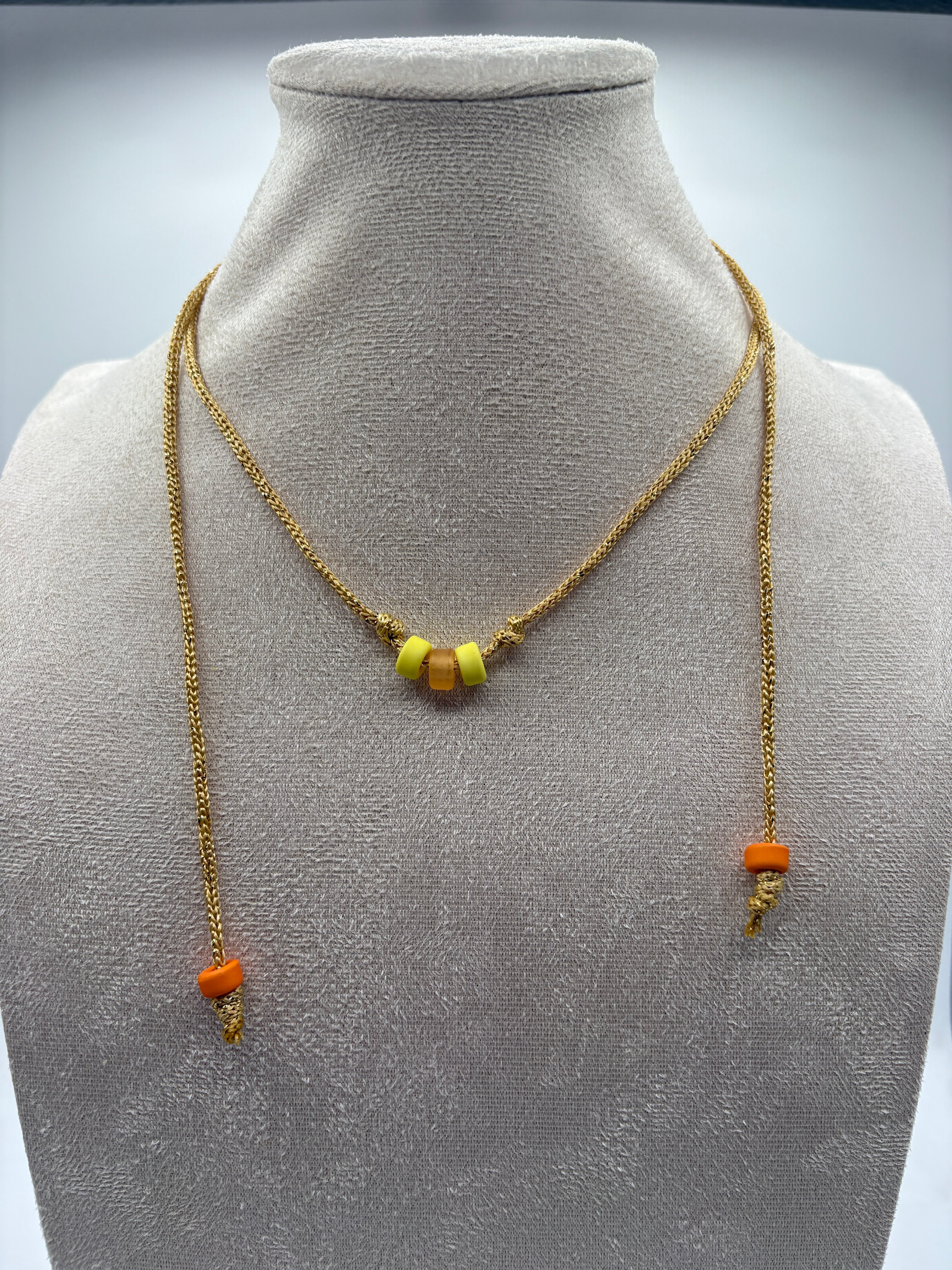 Collana con beads colorati