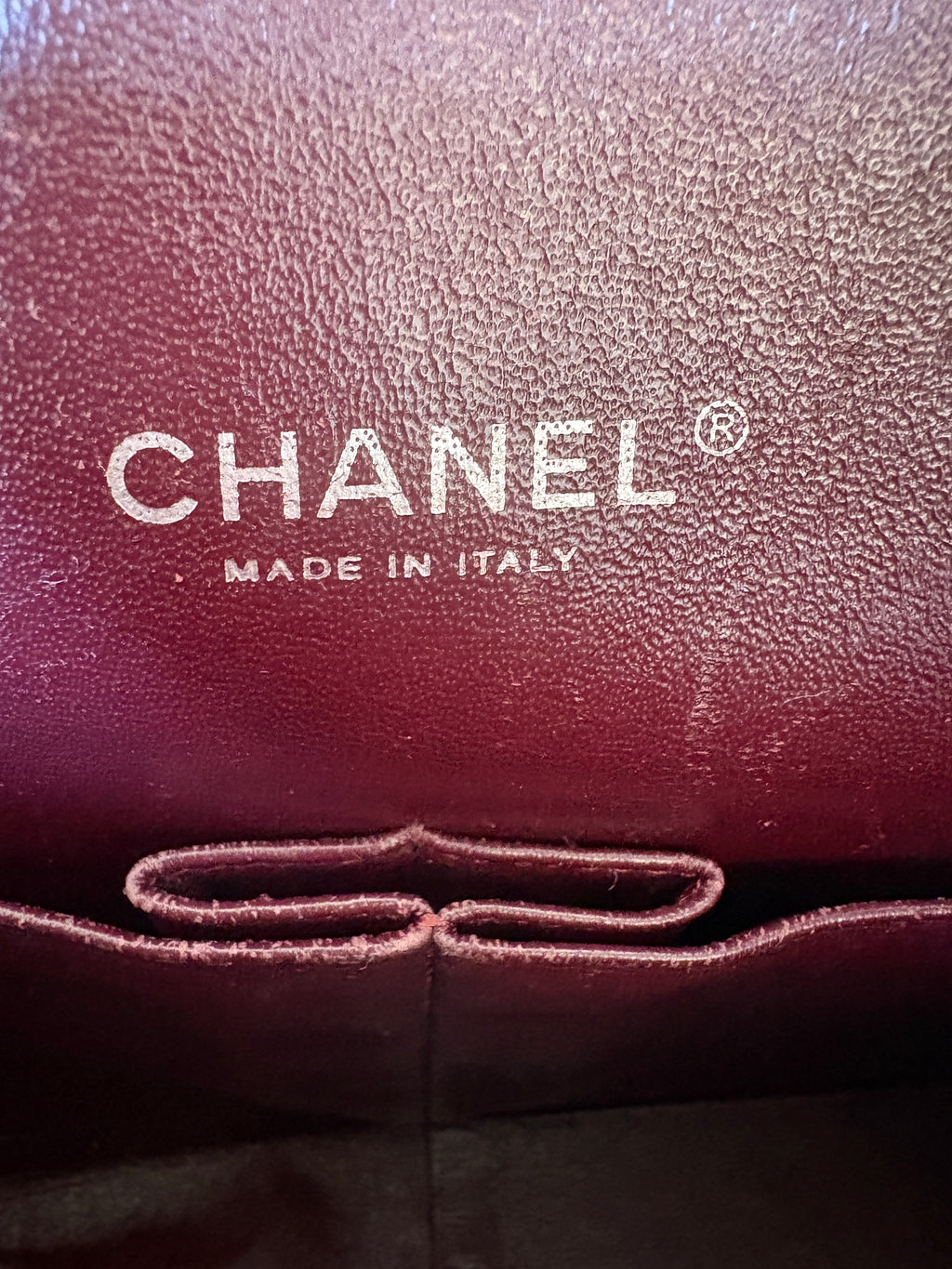 Chanel Classic flap maxi jumbo
