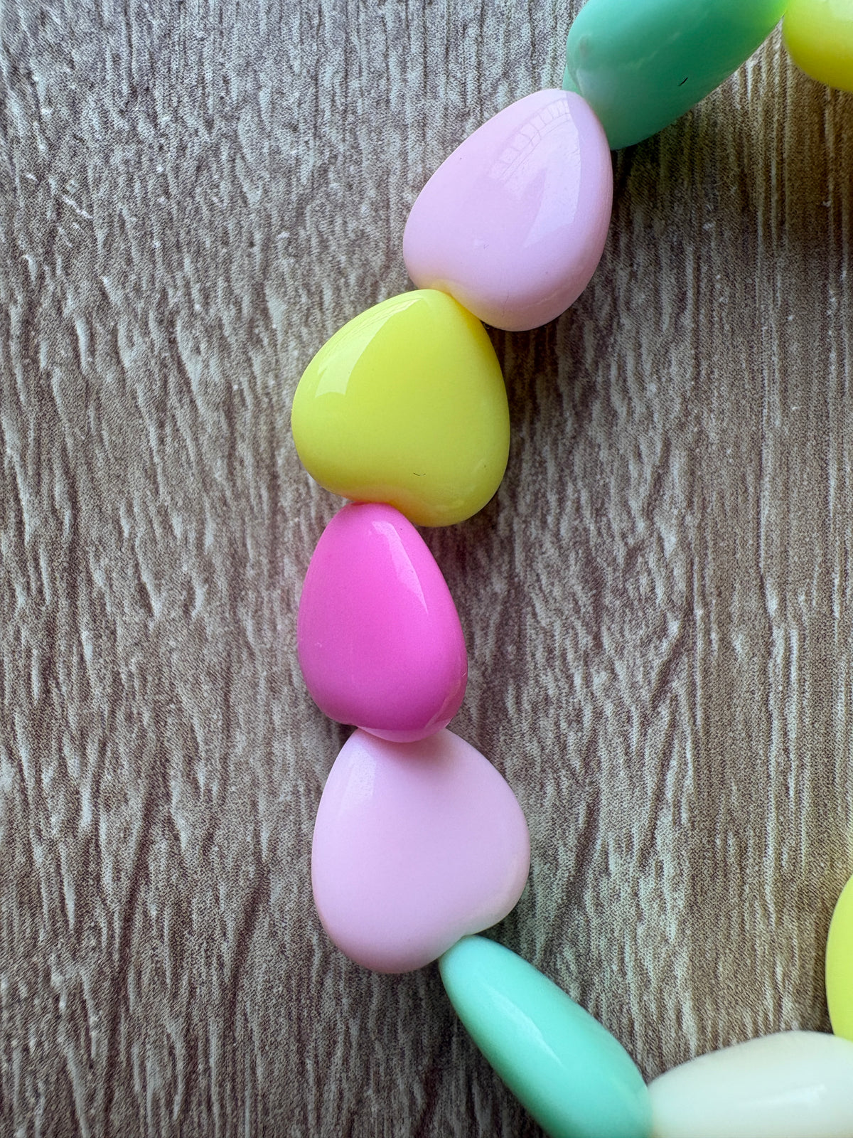 Bracciale cuori resina new colours