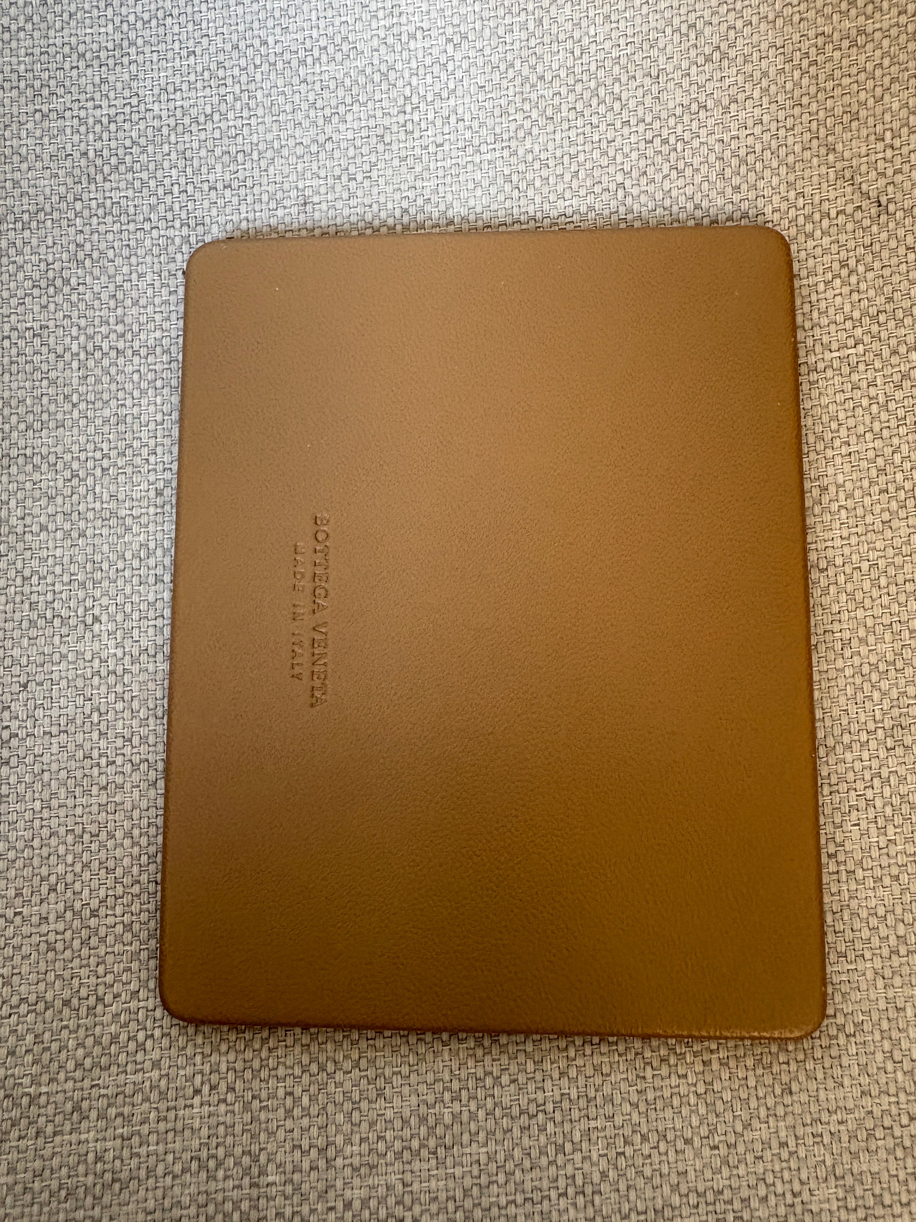 Bottega veneta new bond
