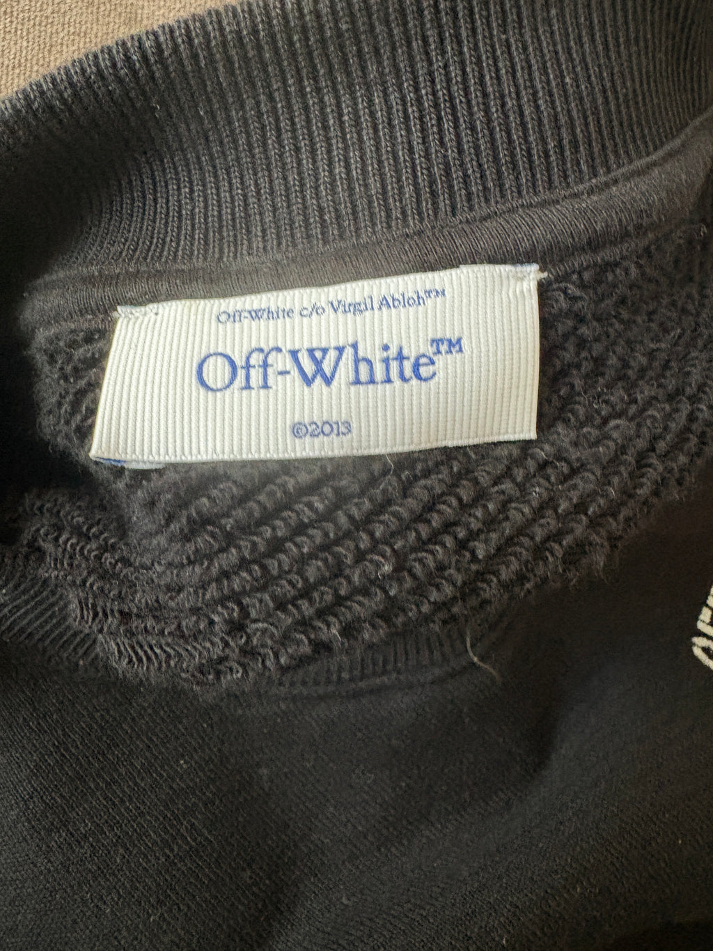 Felpa off White