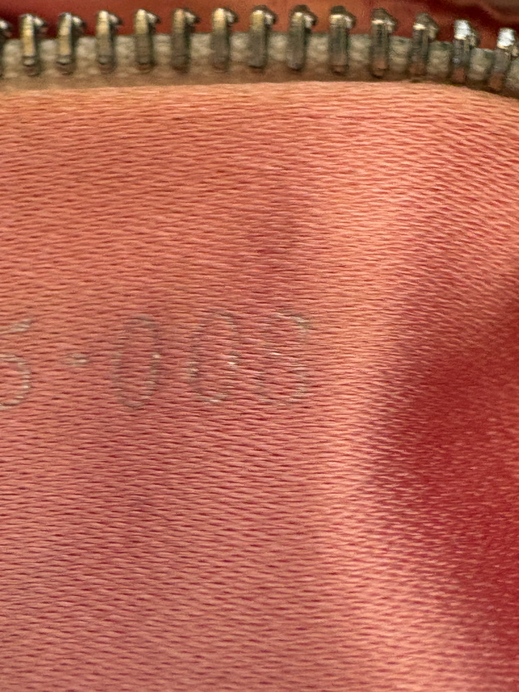 Fendi borsa a spalla in pitone sfumato